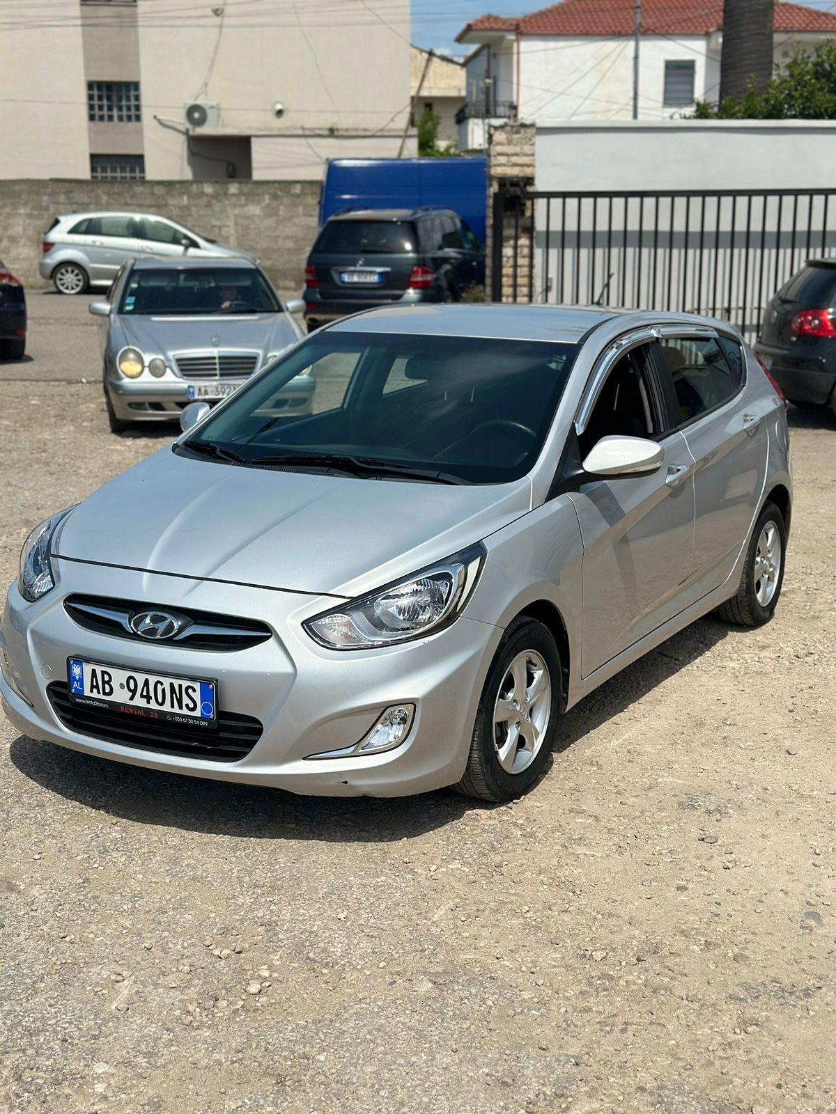 Hyundai Accent RentX Albania