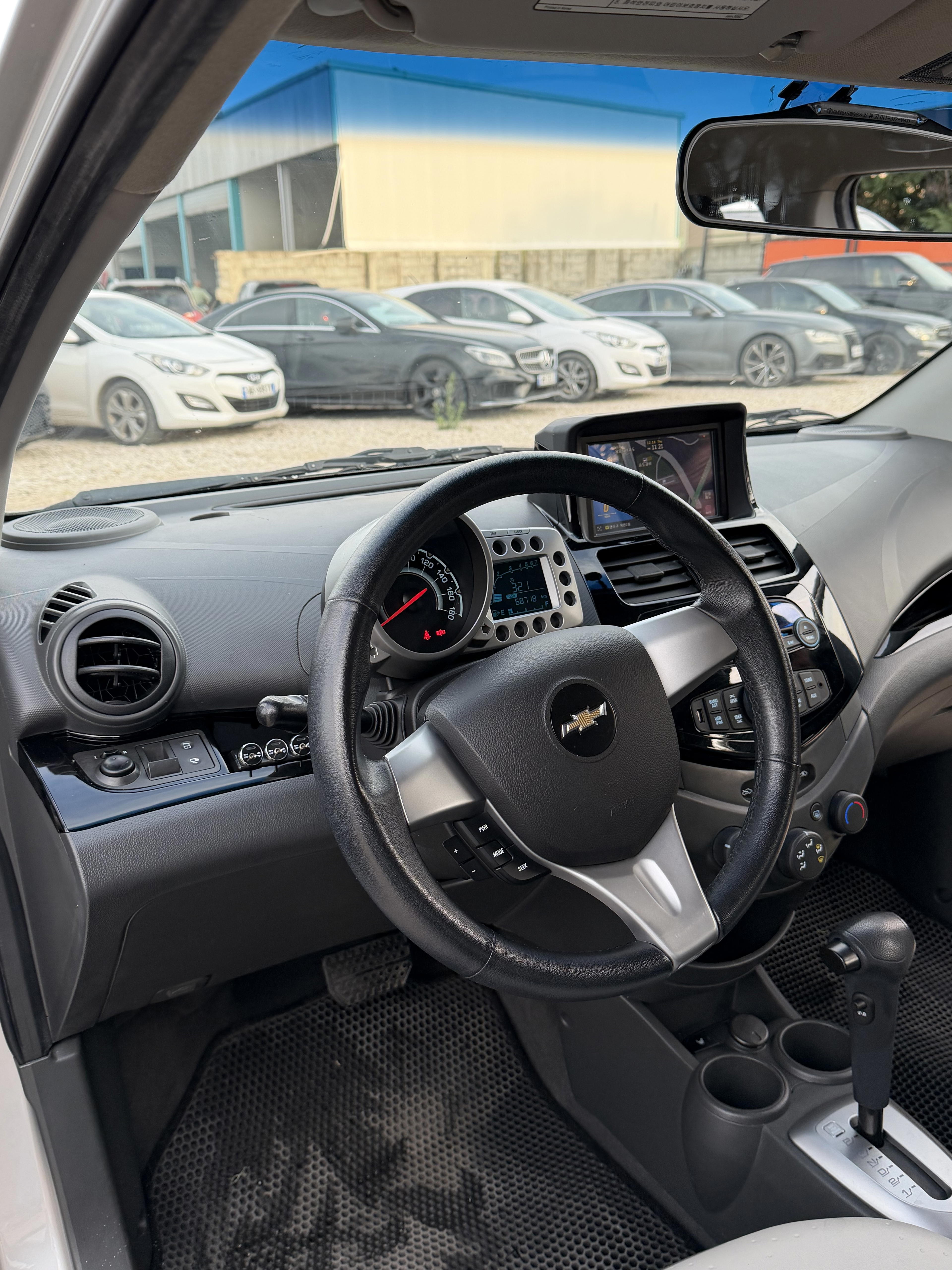 Chevrolet Spark - photo 4