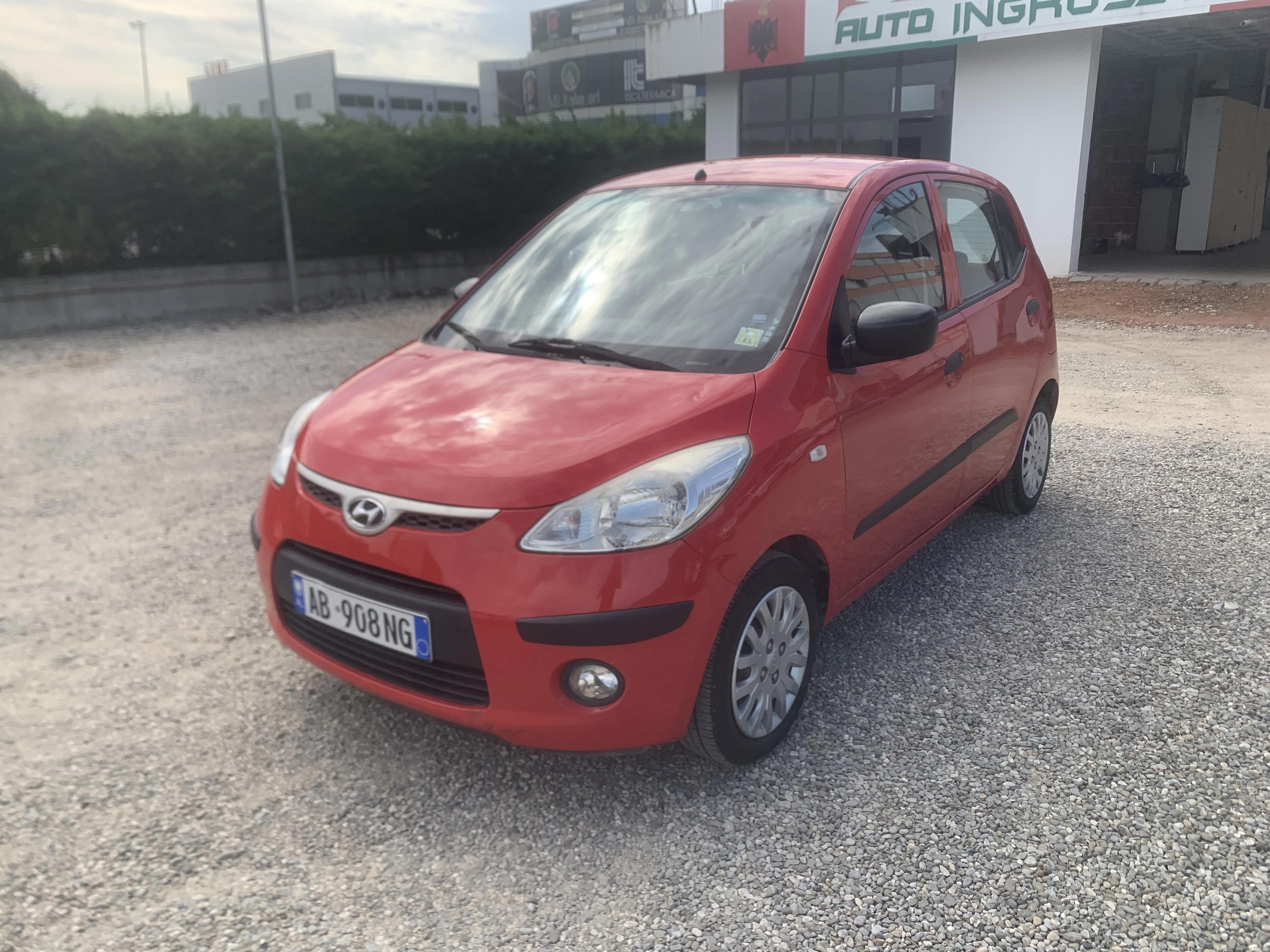 Hyundai i10 for rent
