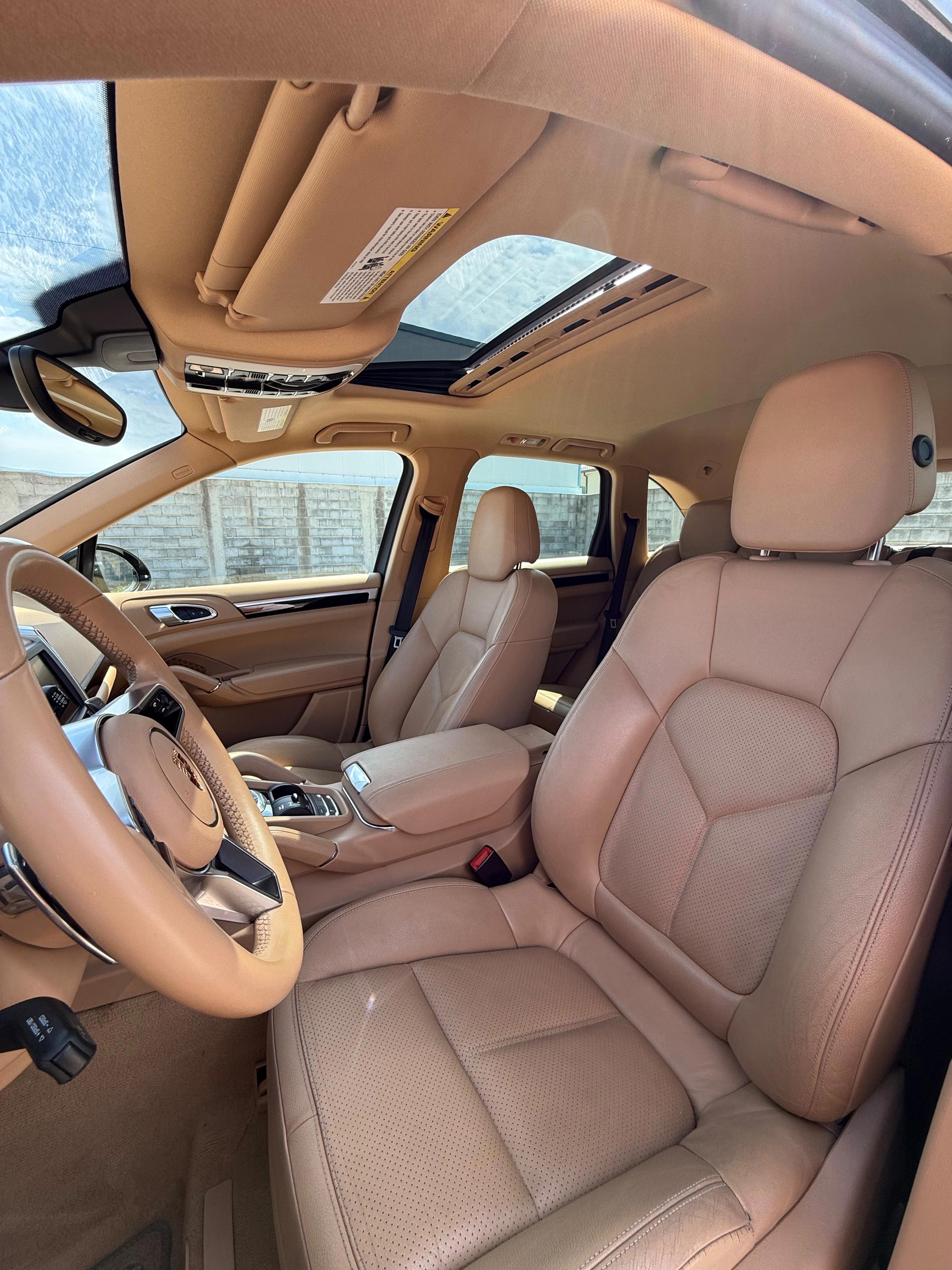 Porsche Cayenne - photo 3