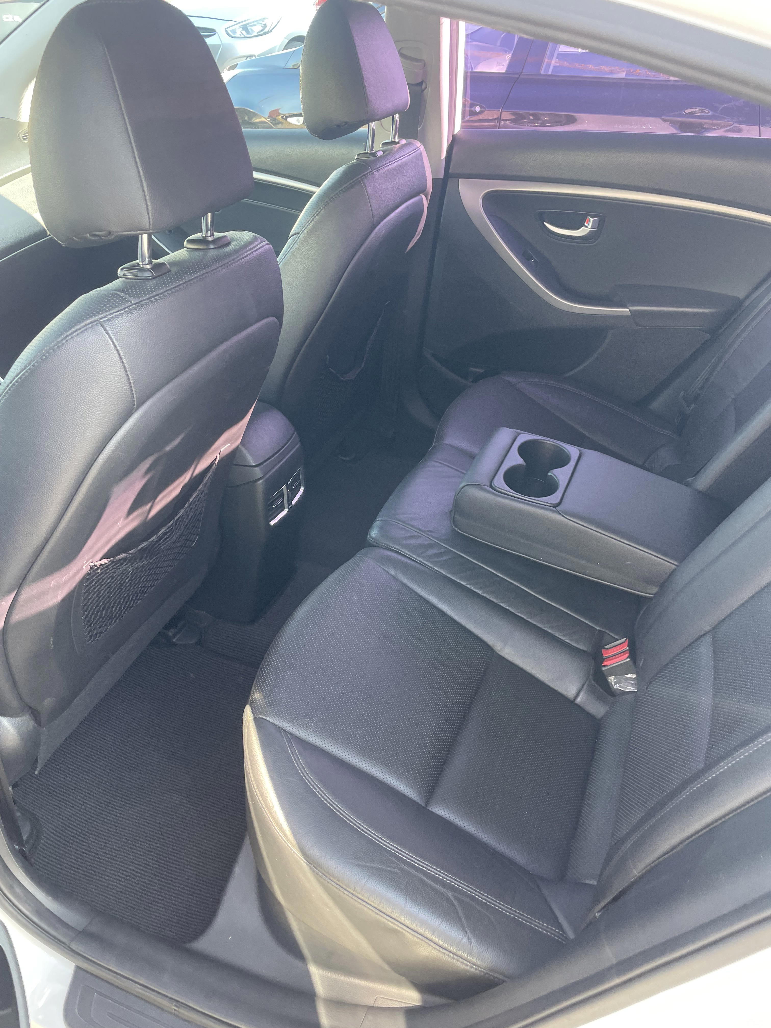 Hyundai I30 - photo 4