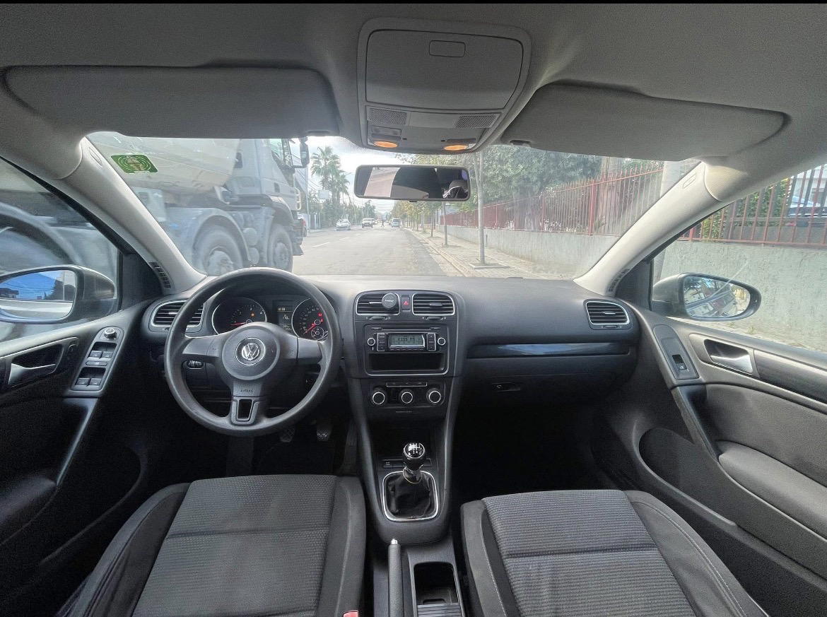 Volkswagen Golf - photo 4