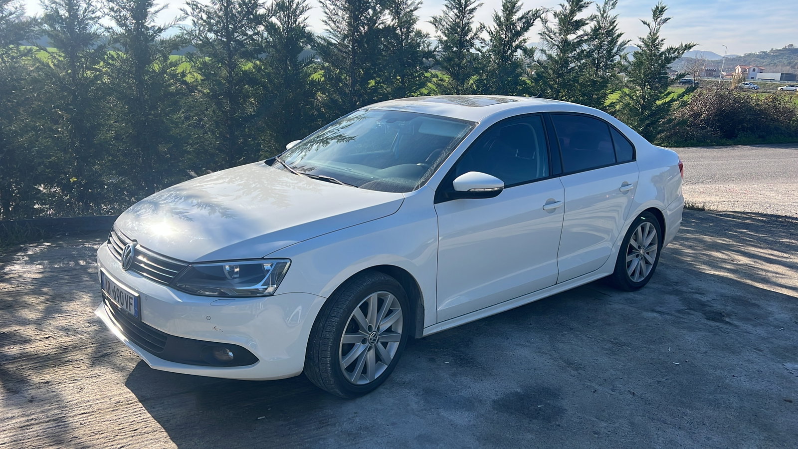 Volkswagen Jetta RentX Albania