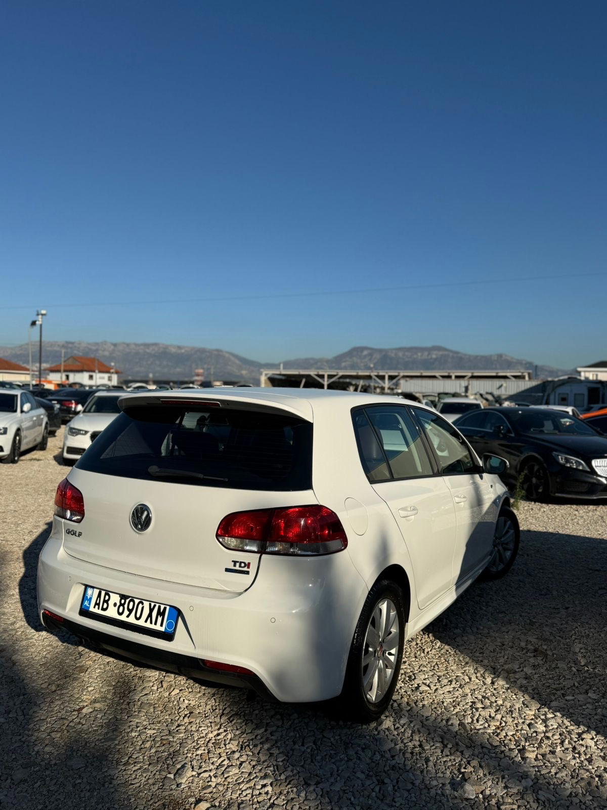 Volkswagen Golf - photo 4