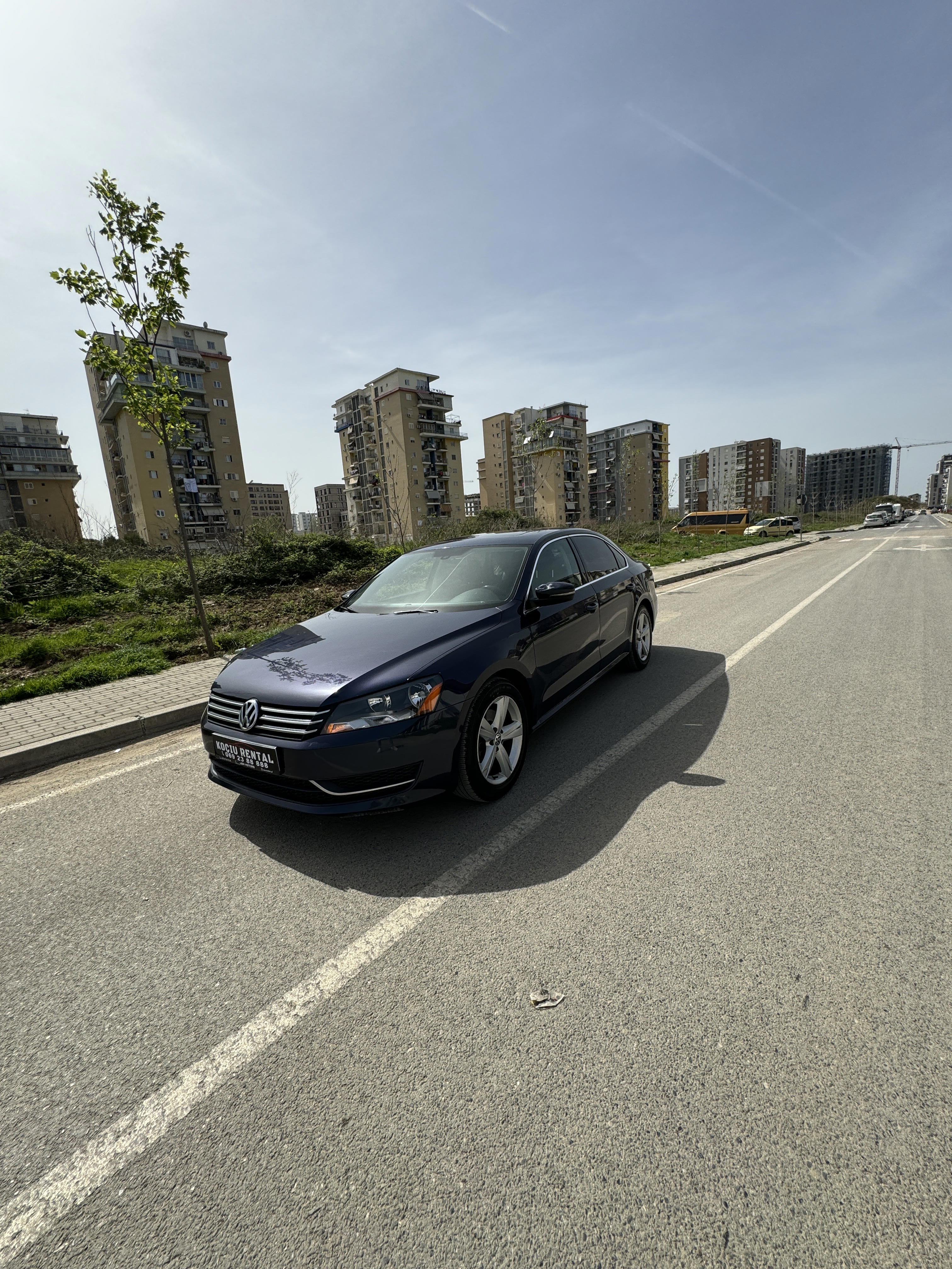 Volkswagen Passat - main photo