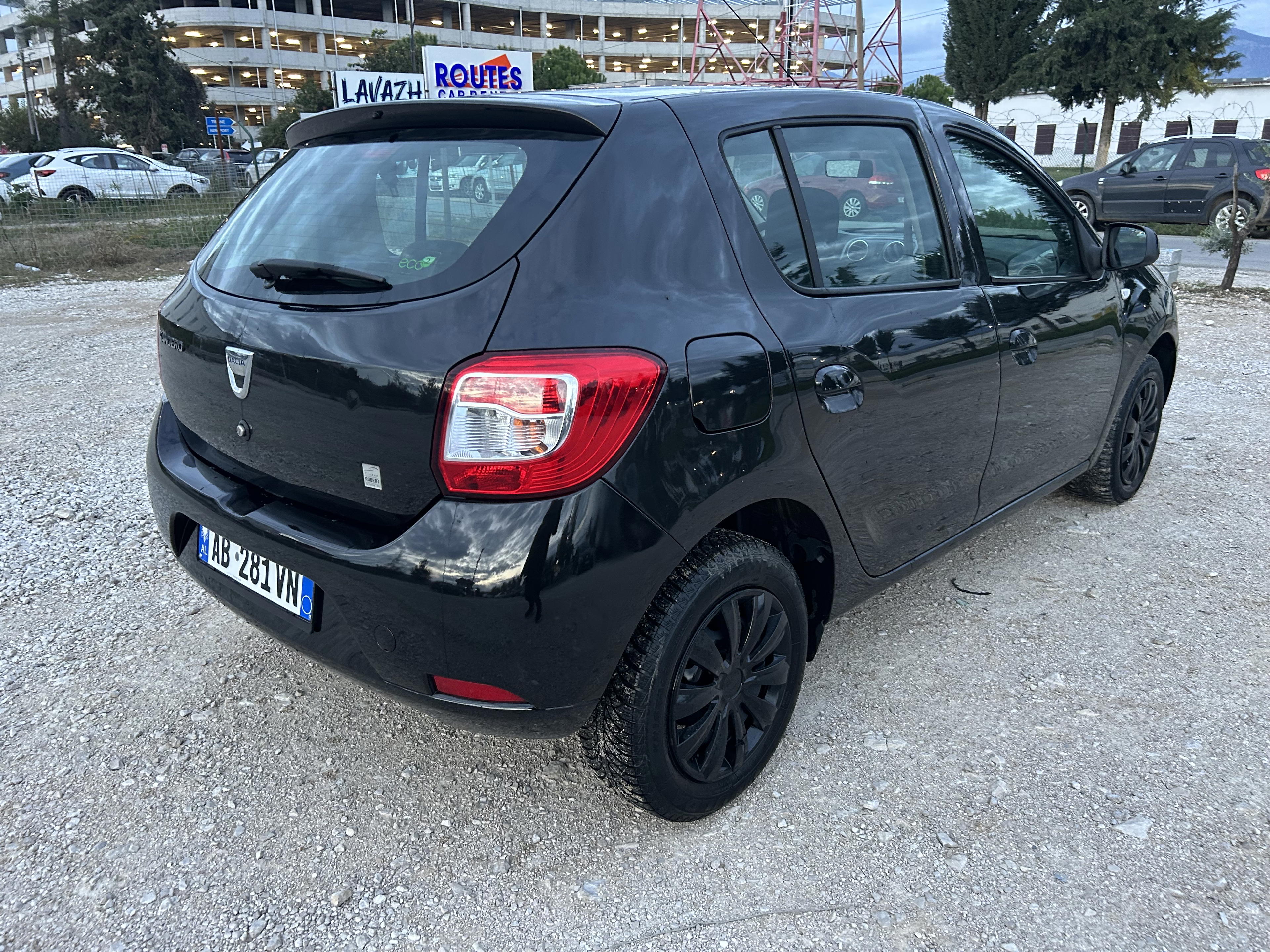 Dacia Sandero - photo 3