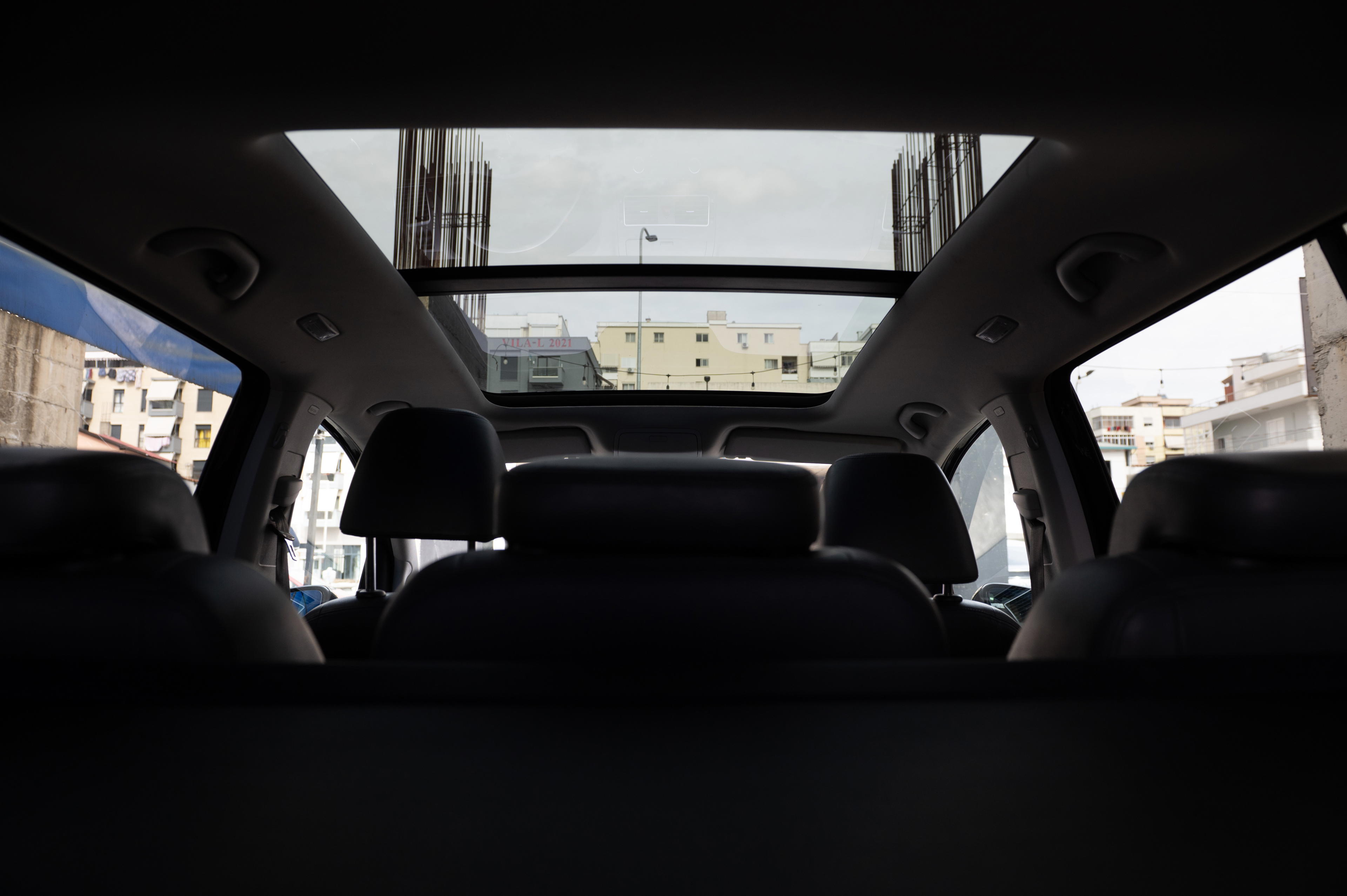 Volkswagen Touran - photo 4