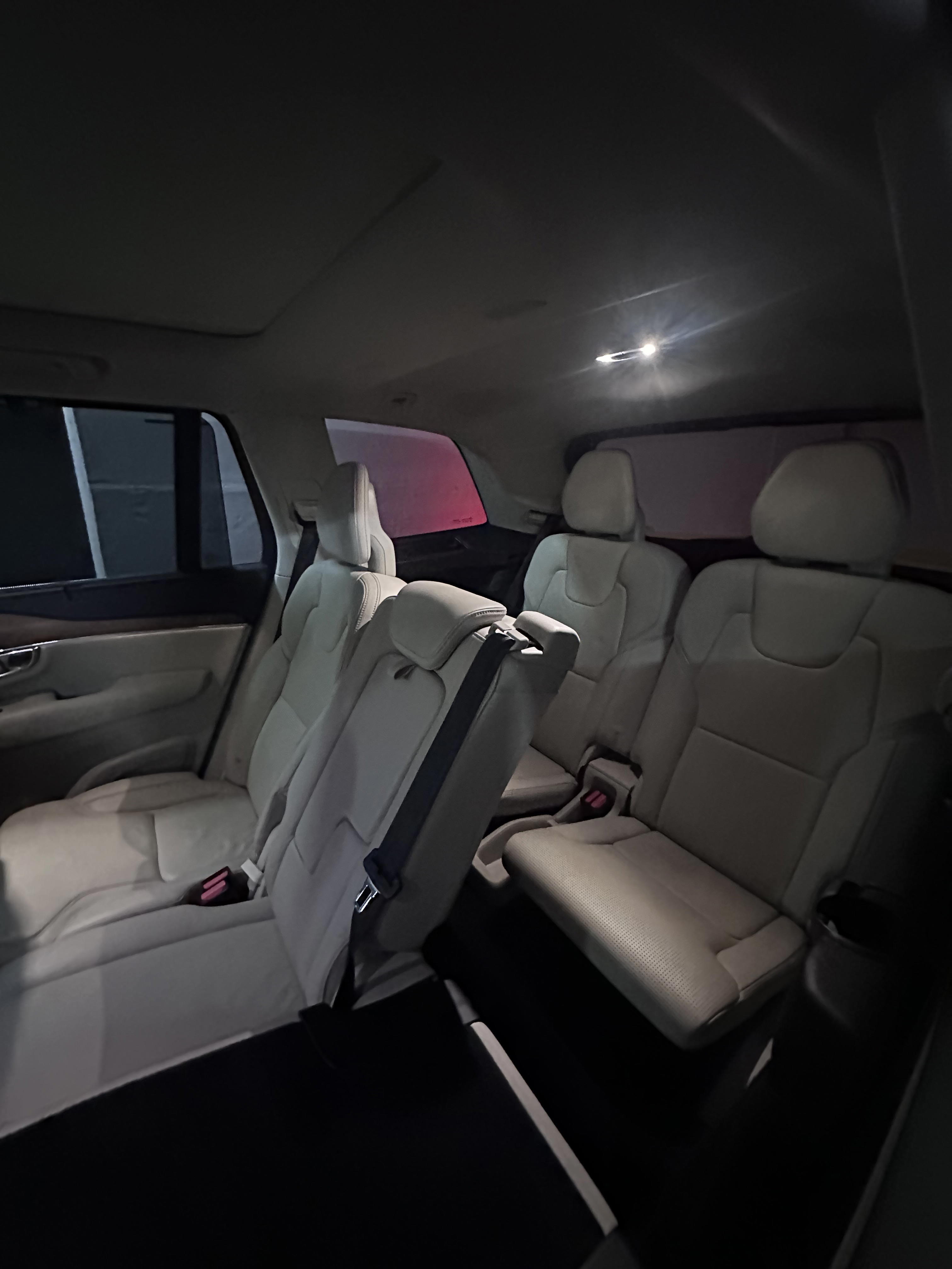 Volvo XC90 - photo 3