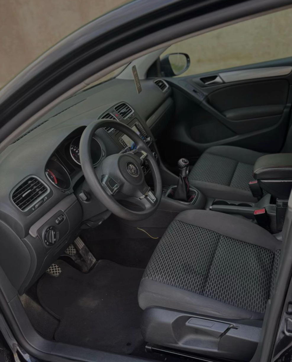 Volkswagen Golf - photo 4