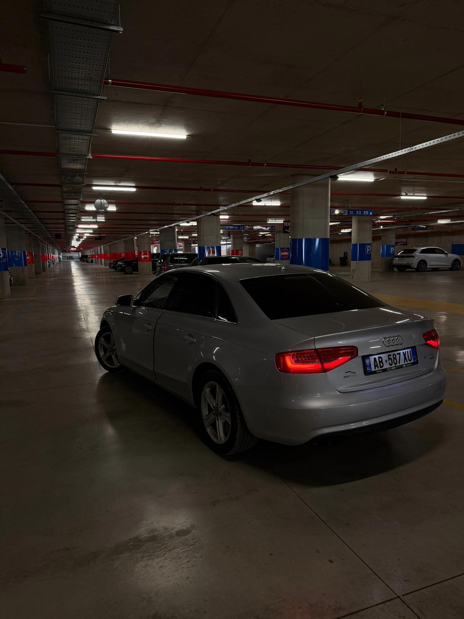 Audi A4 - photo 3