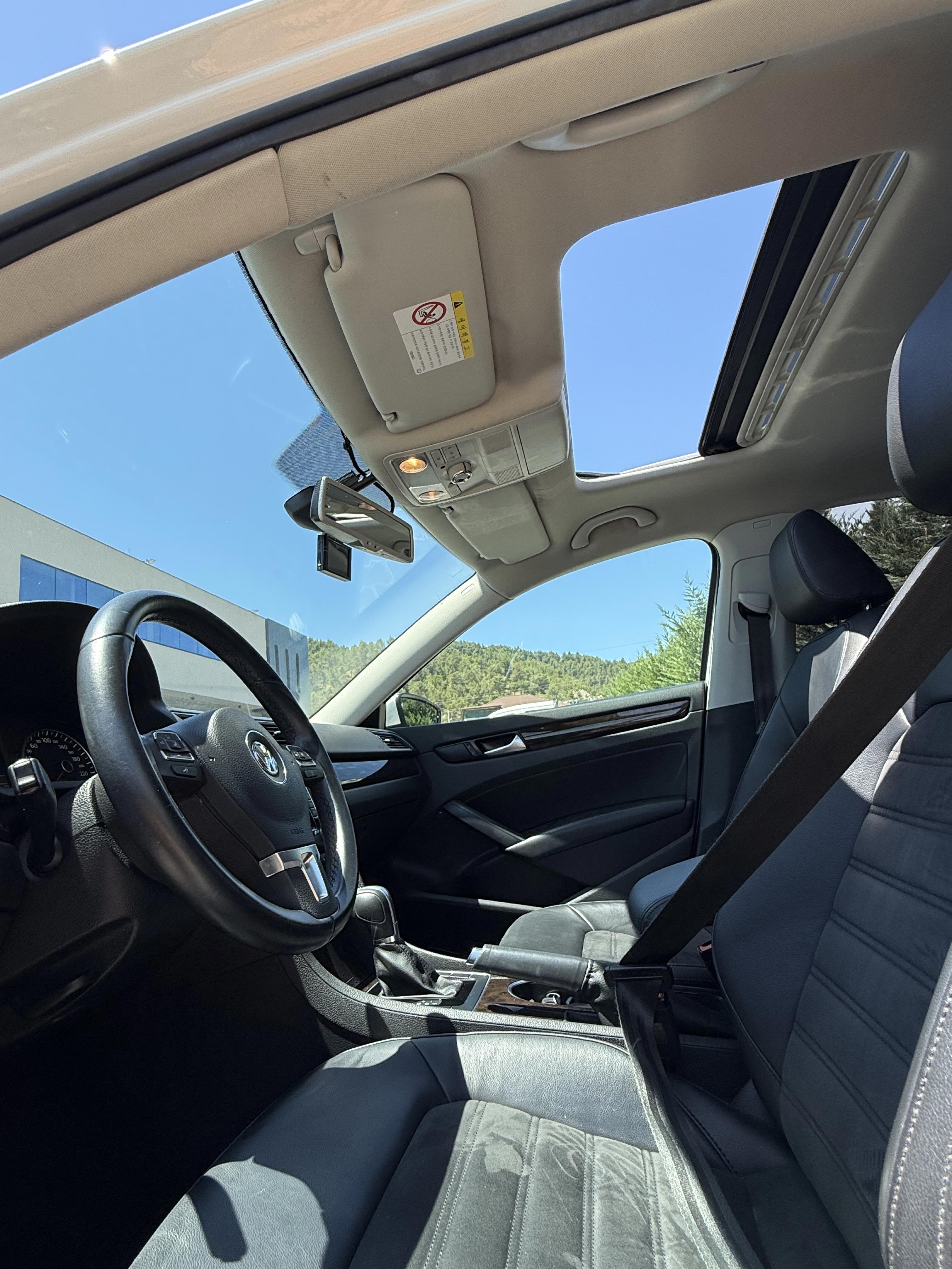 Volkswagen Passat - photo 4