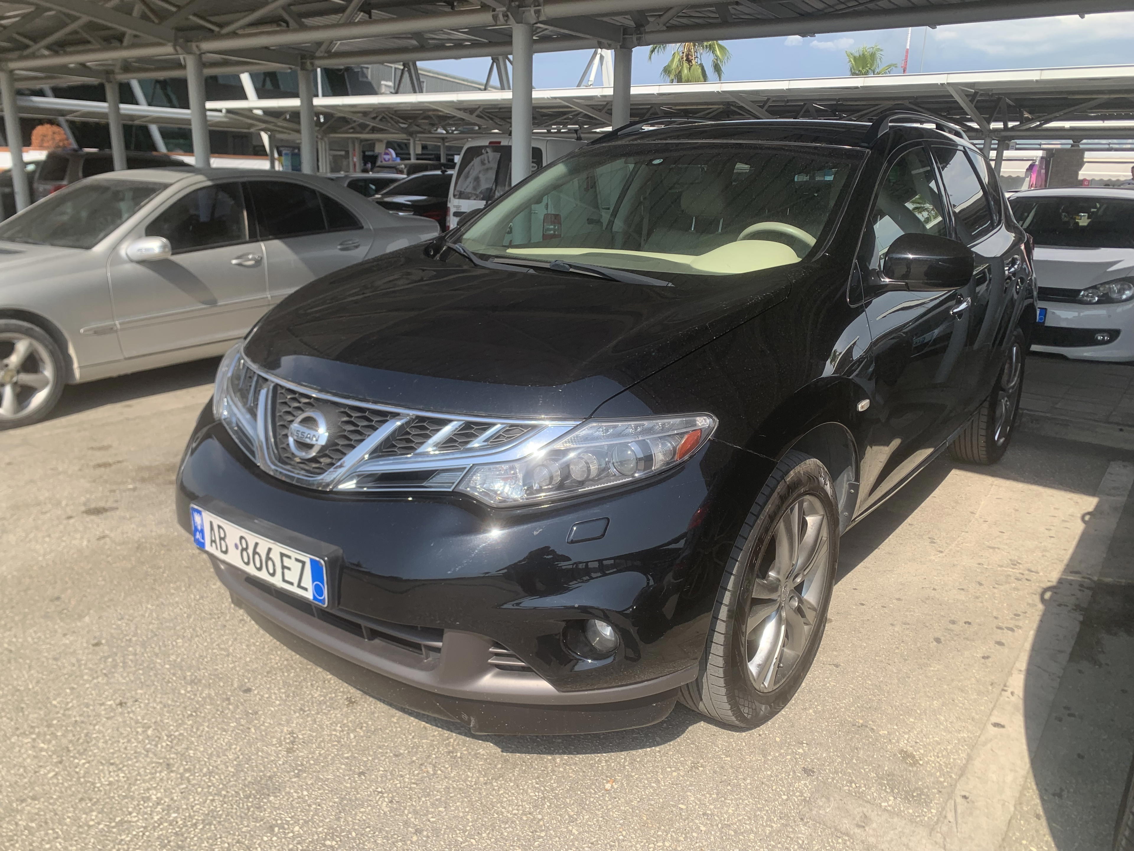Nissan Murano - main photo