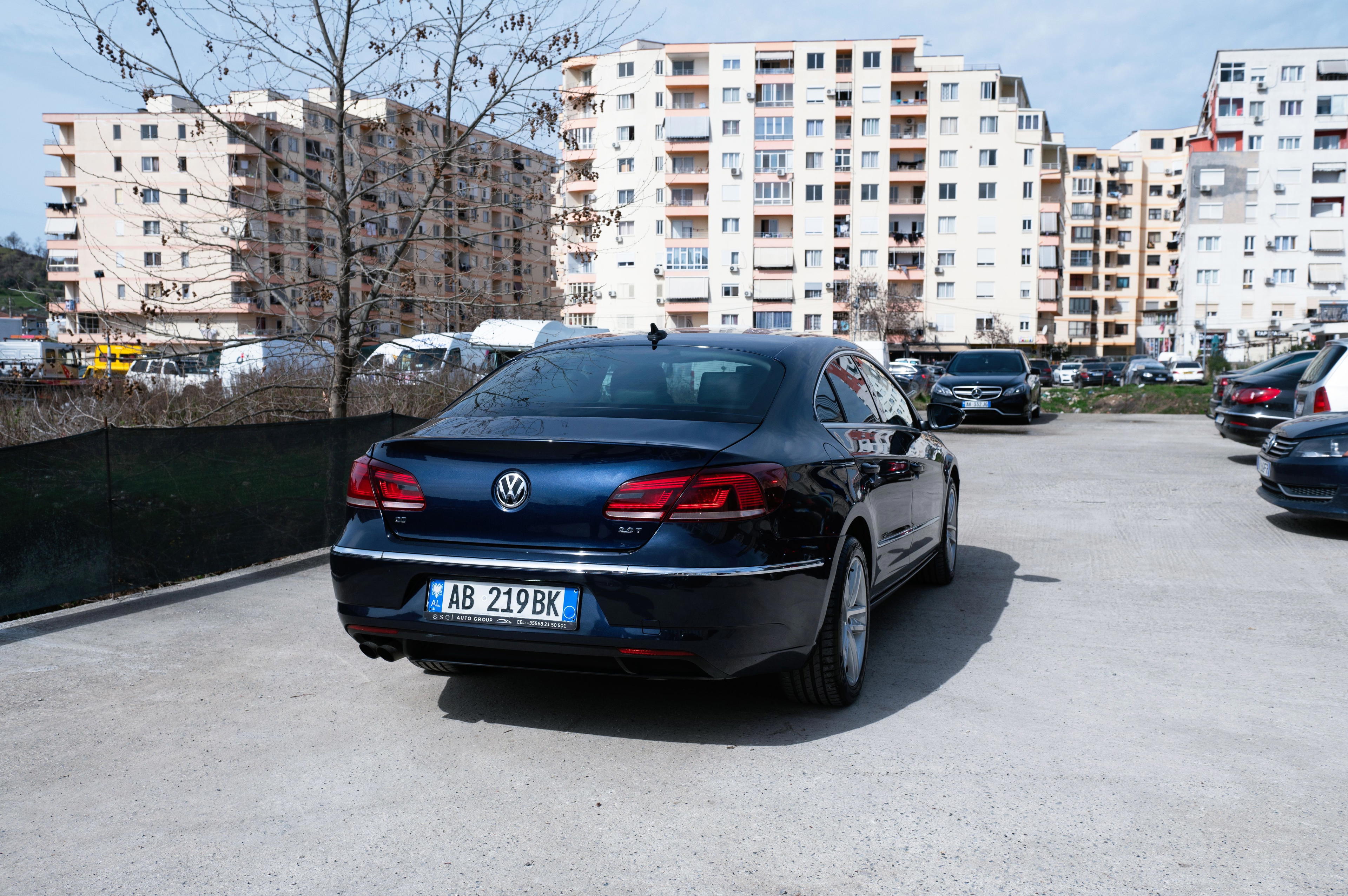 Volkswagen CC - side view