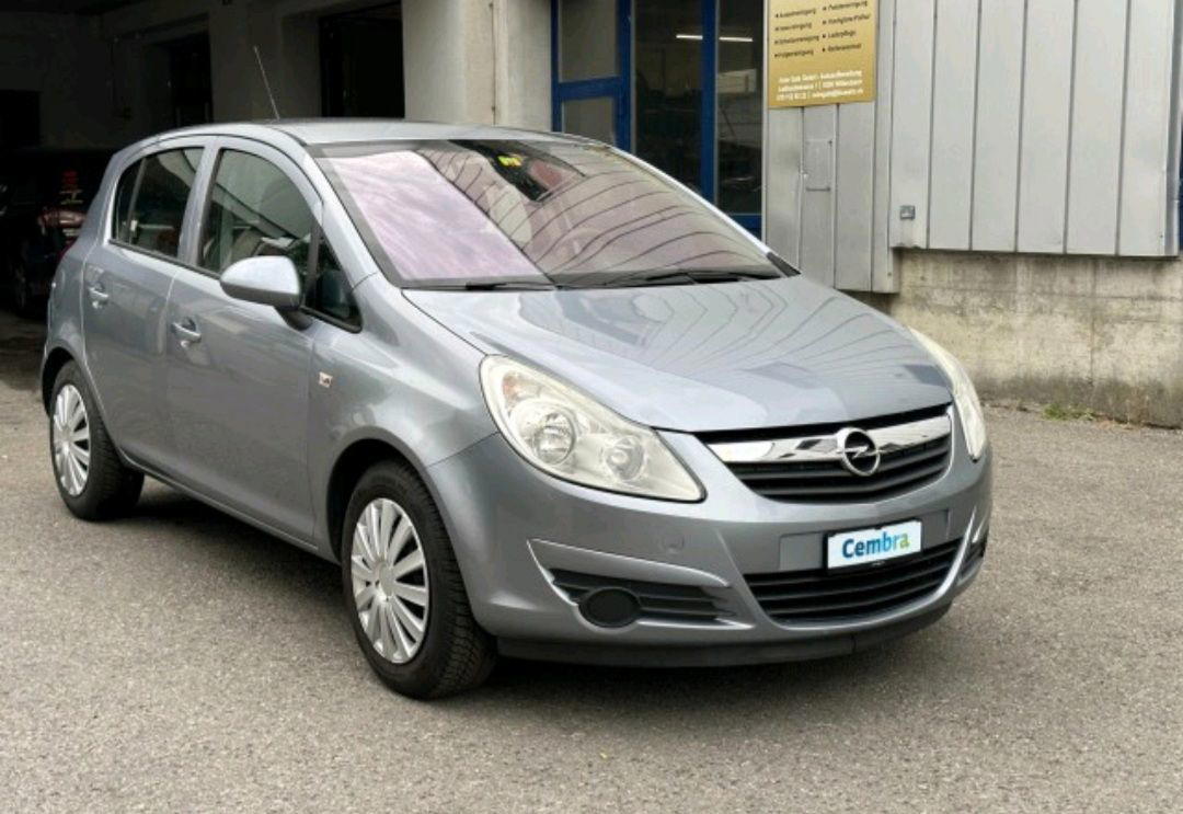 Opel Corsa - main photo