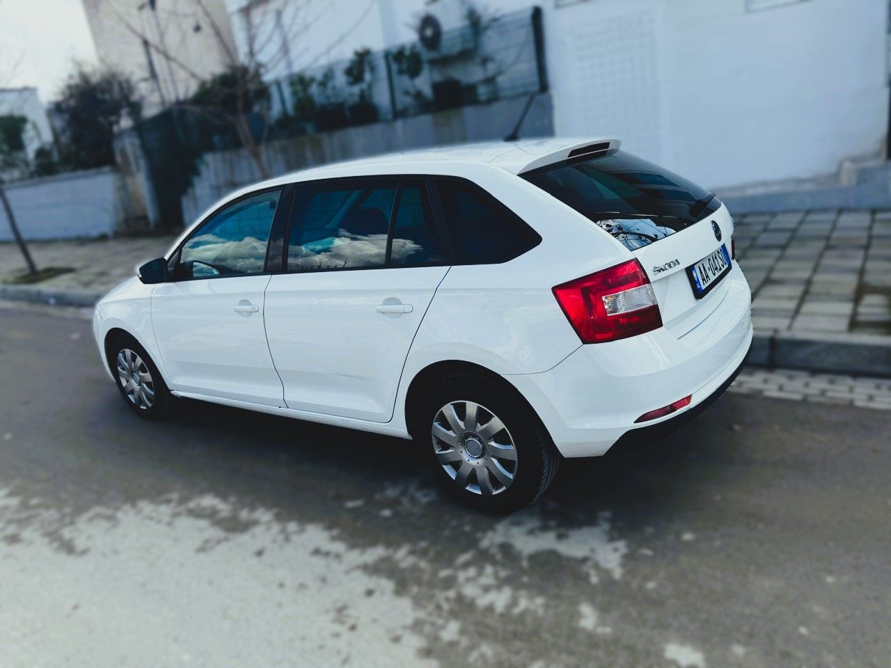 Skoda Fabia RentX Albania