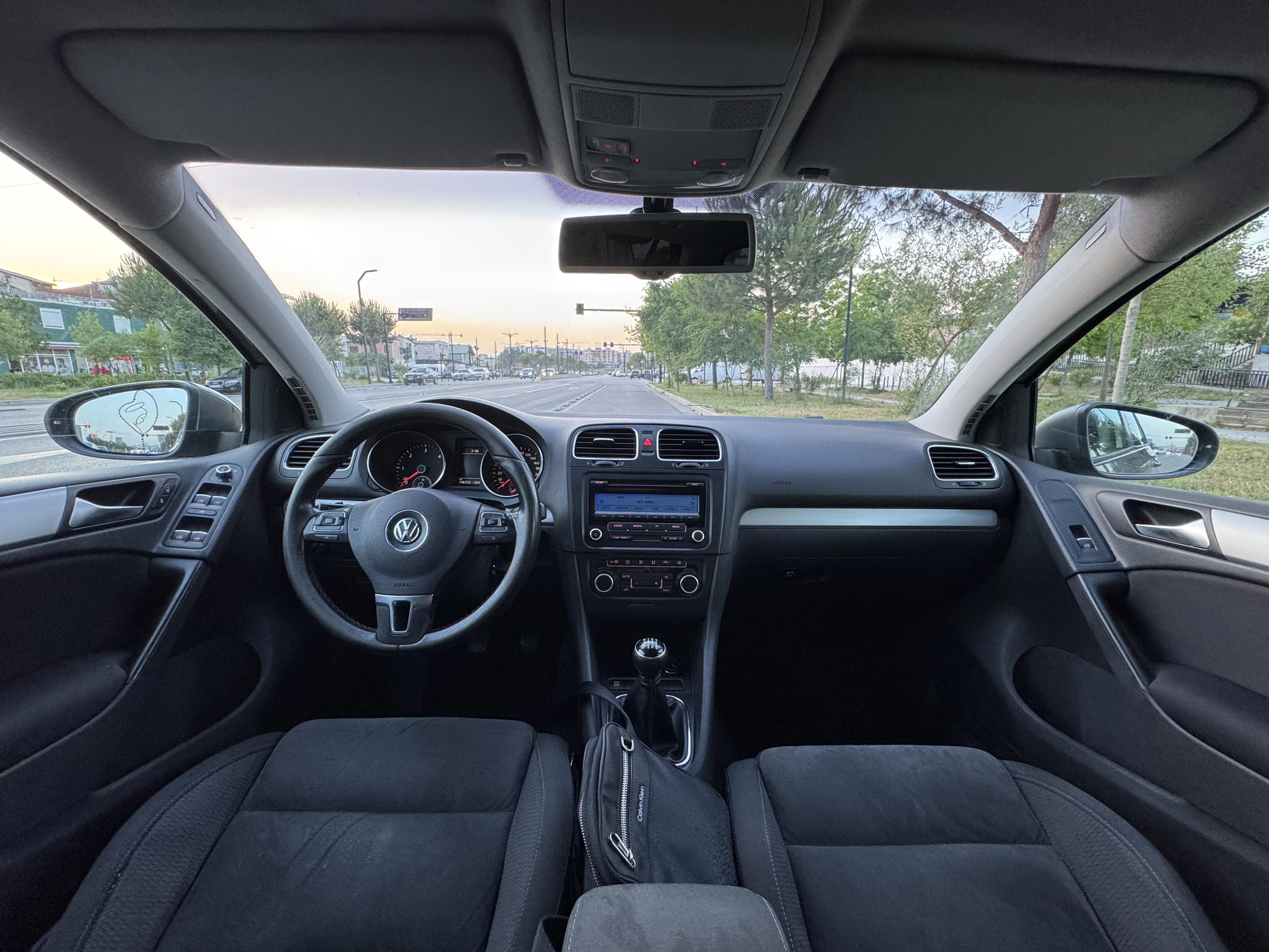 Volkswagen Golf - photo 3