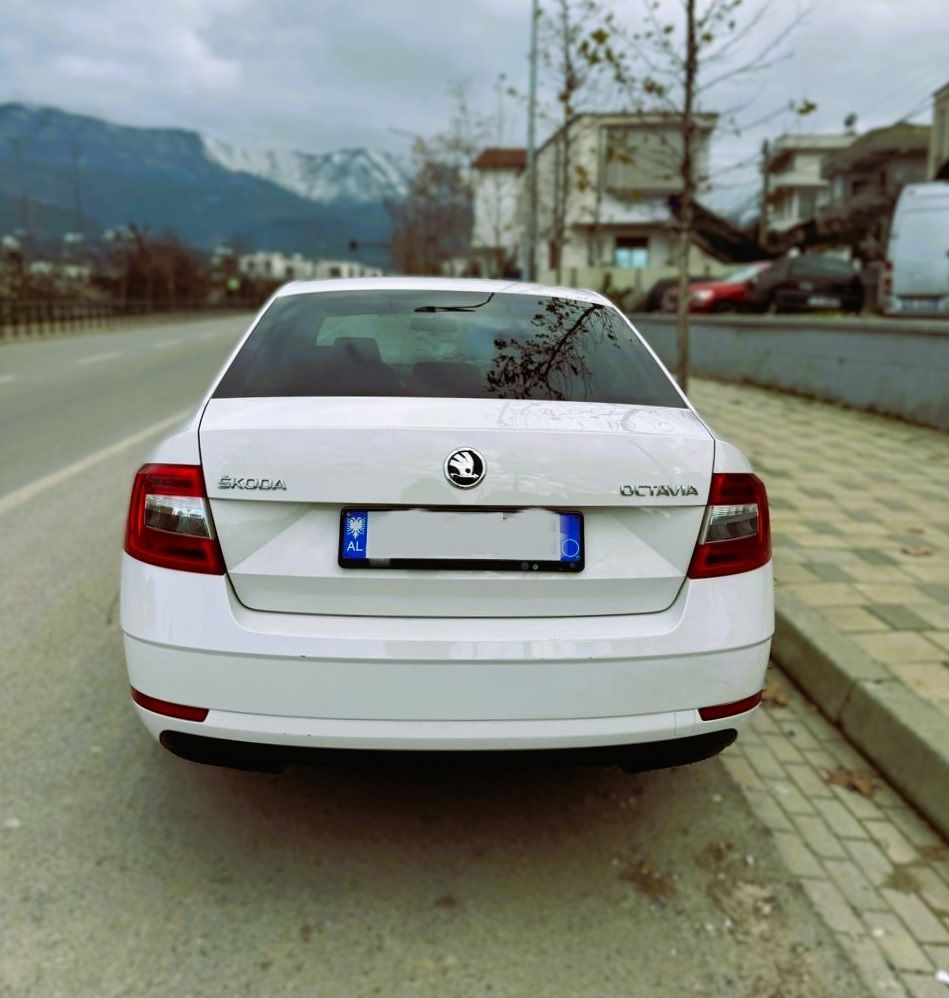 Skoda Octavia - photo 3