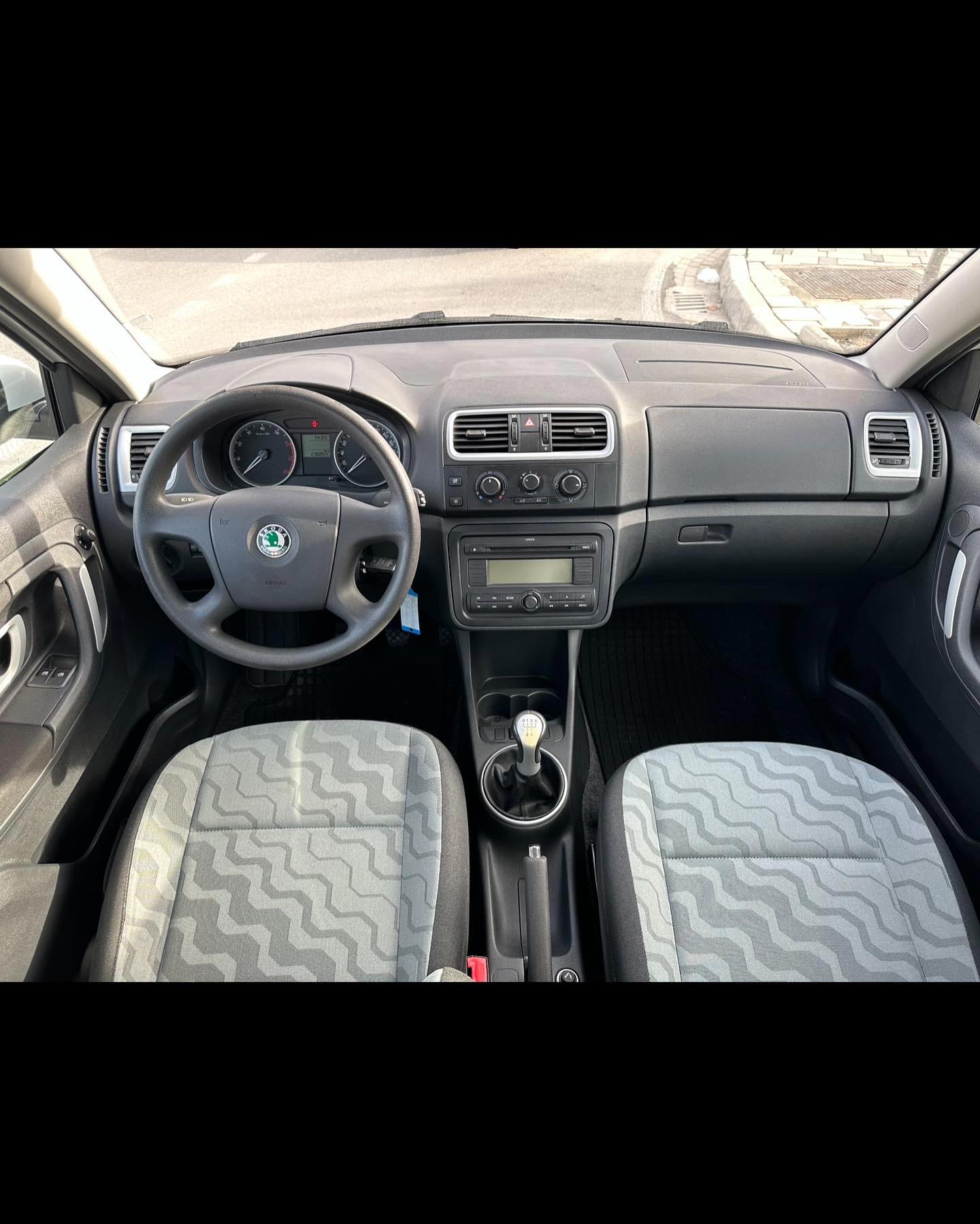 Skoda Fabia - photo 4