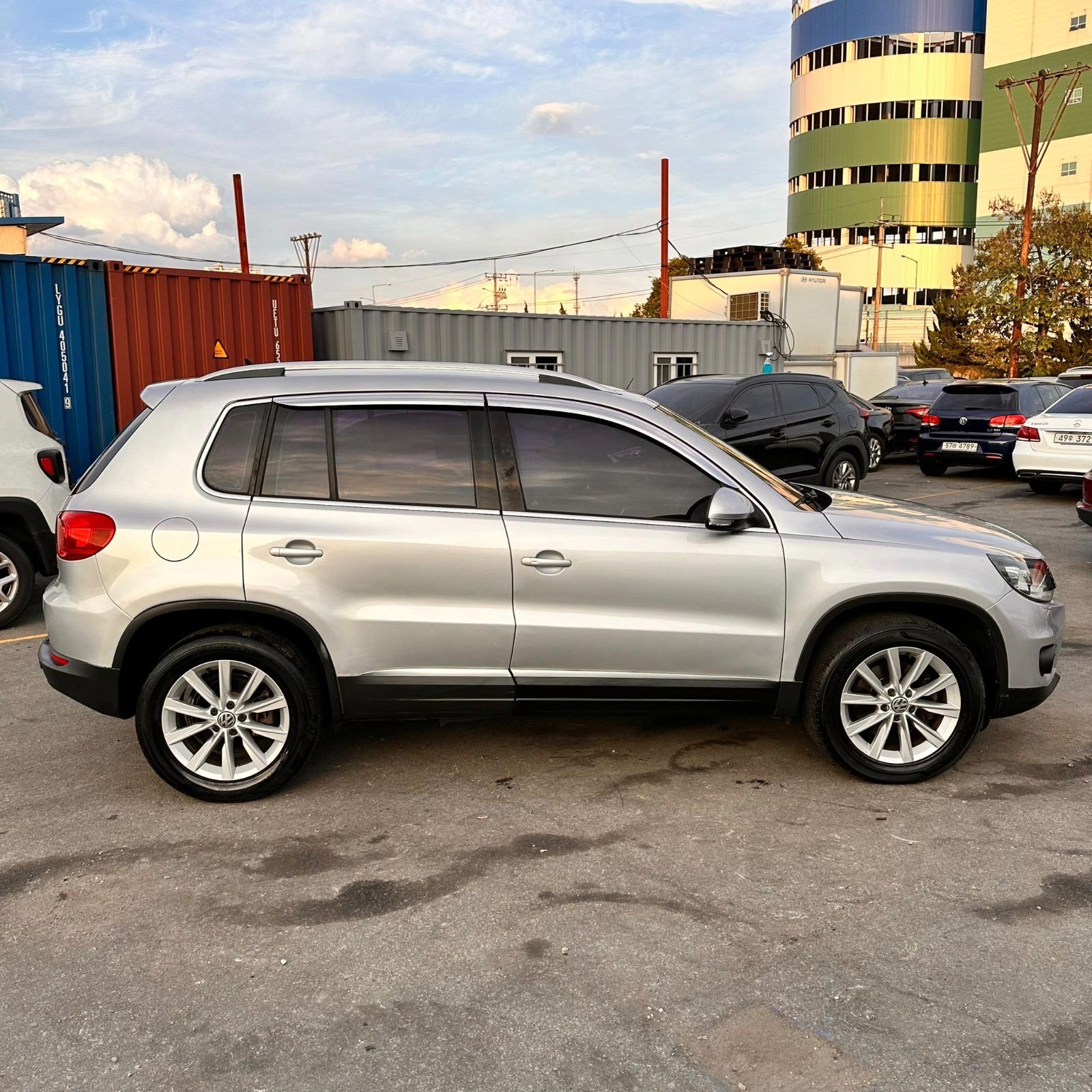 Volkswagen Tiguan - photo 3