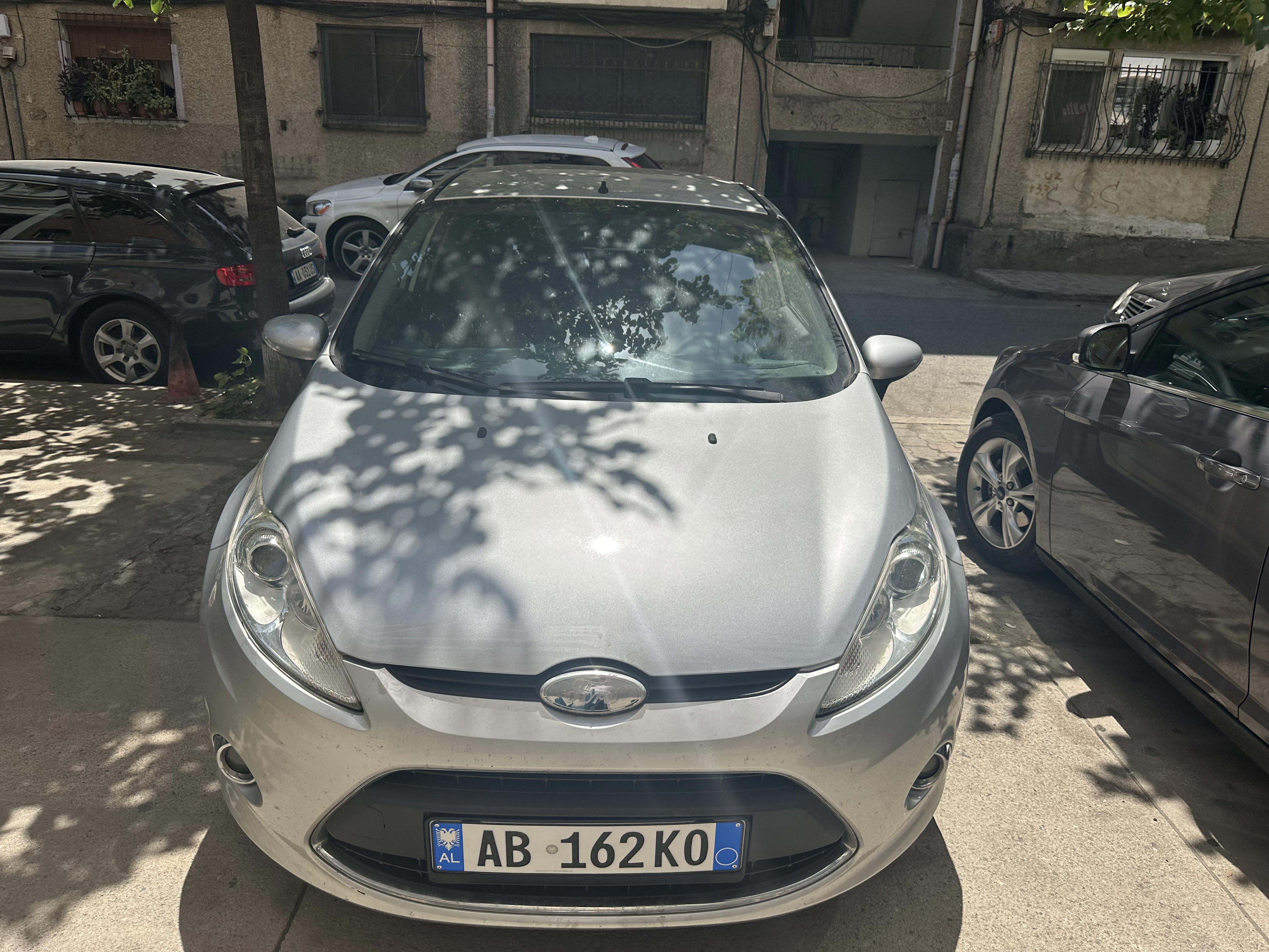 Ford Fiesta - main photo