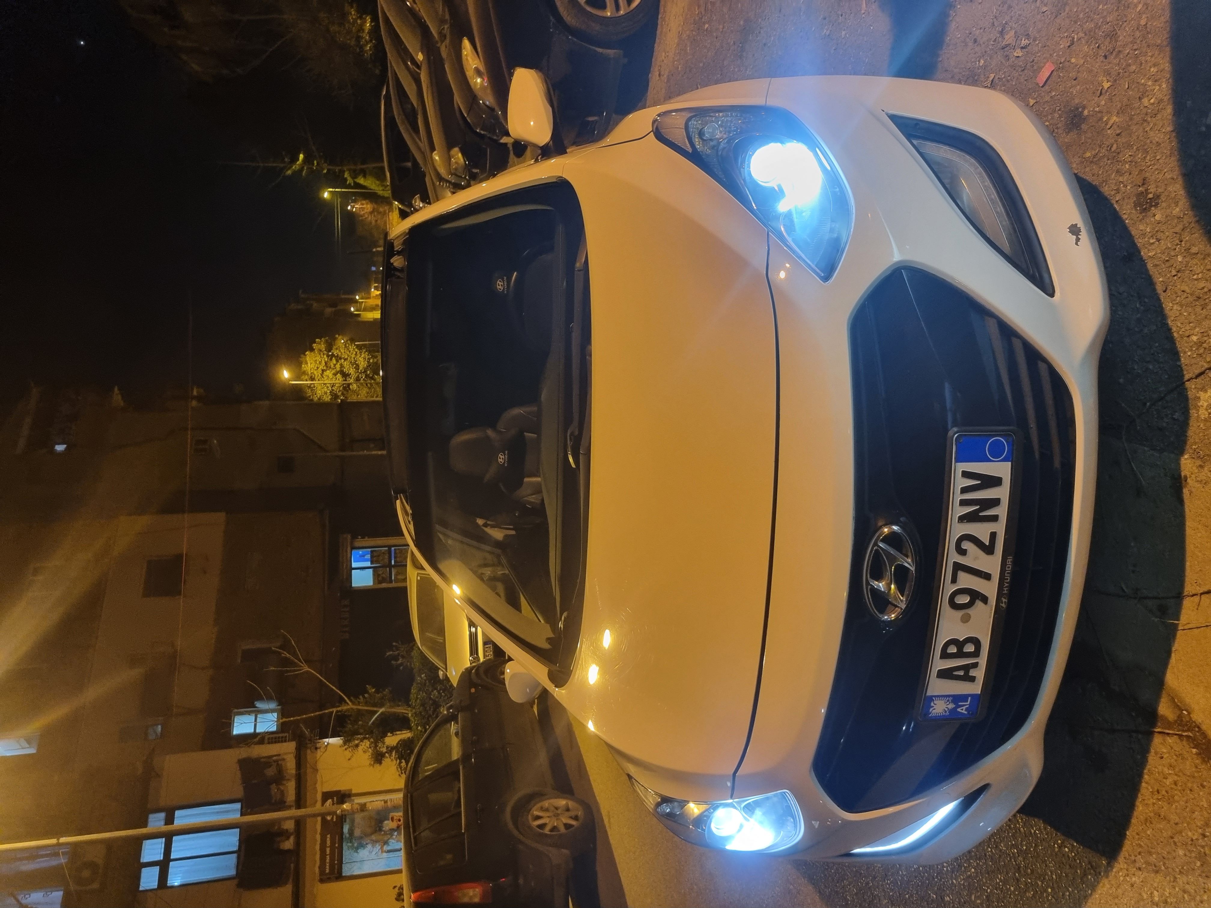 Hyundai I30 - main photo