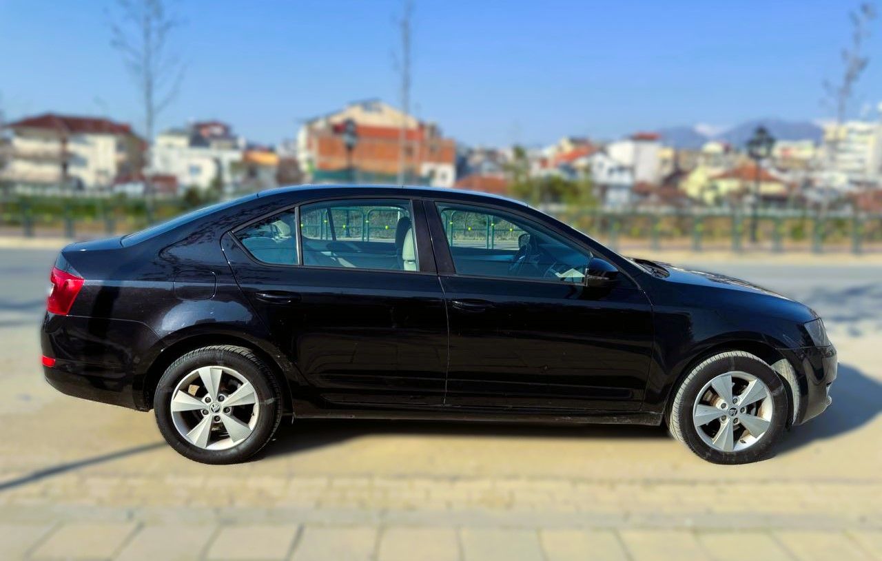 Skoda Octavia - photo 4