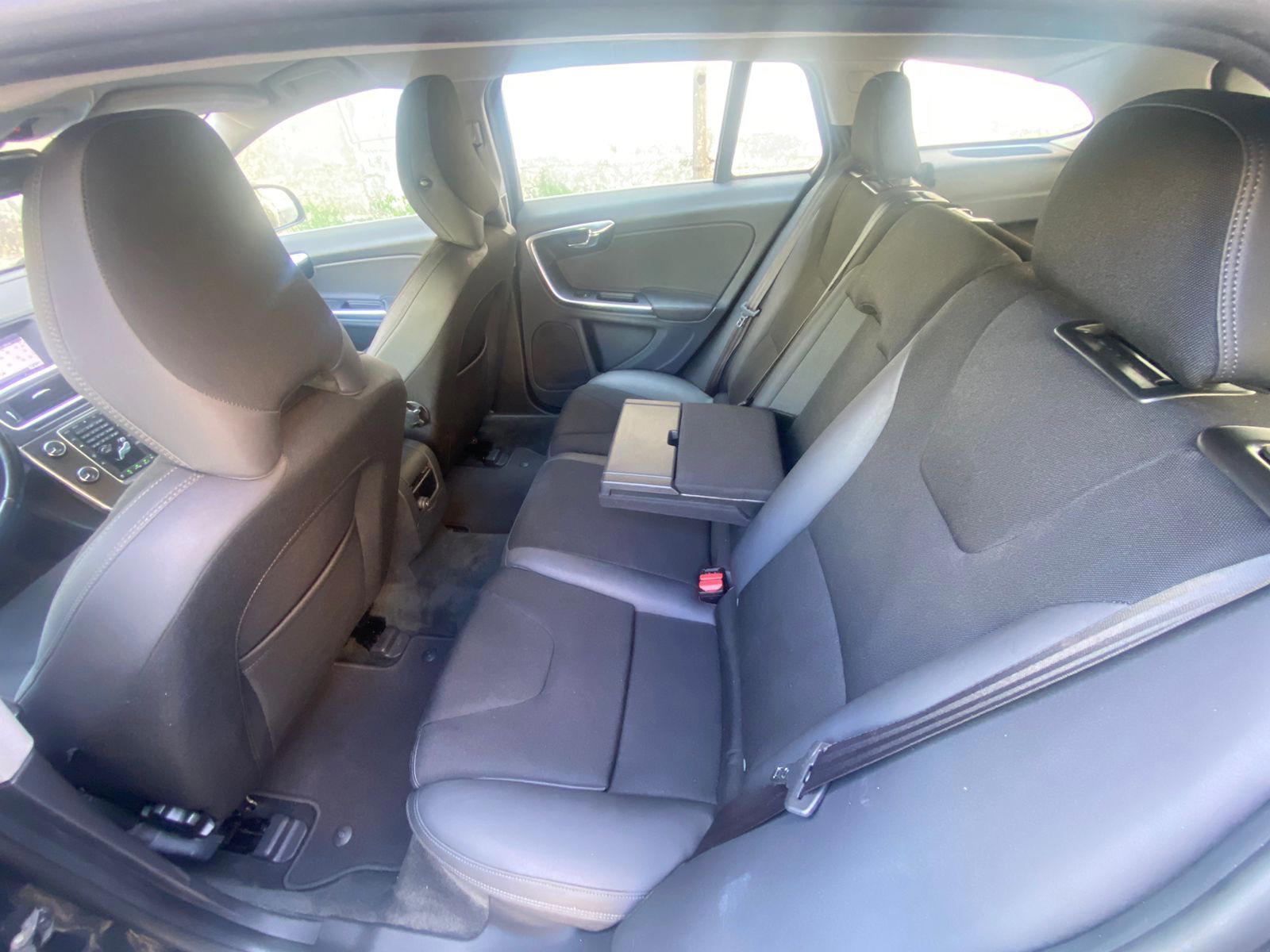 Volvo V60 - photo 4