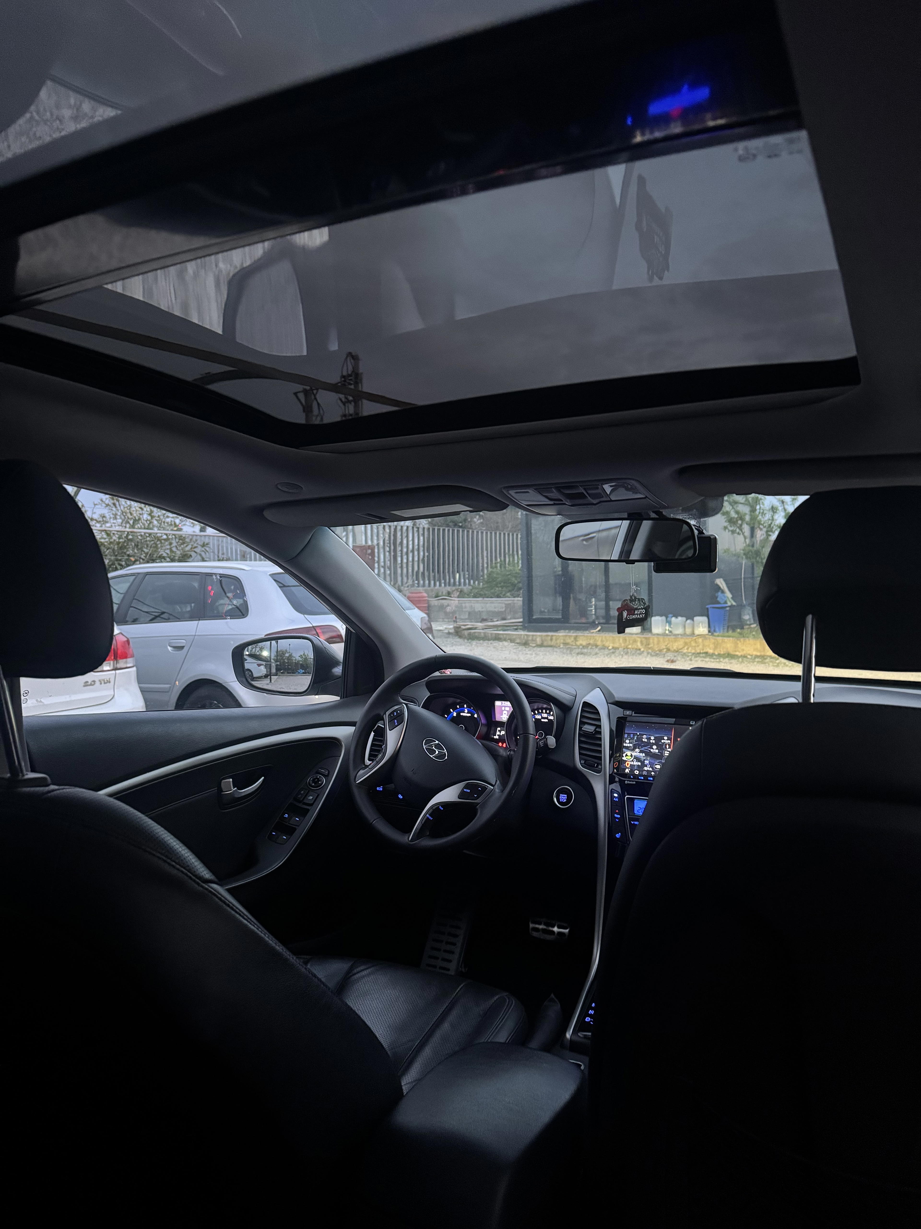 Hyundai I30 - photo 3
