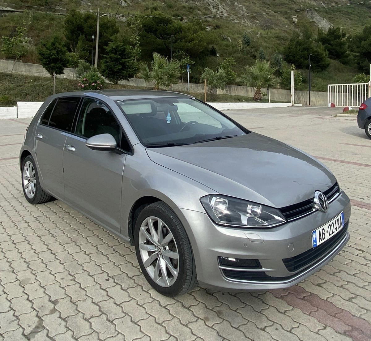 Volkswagen Golf - photo 4