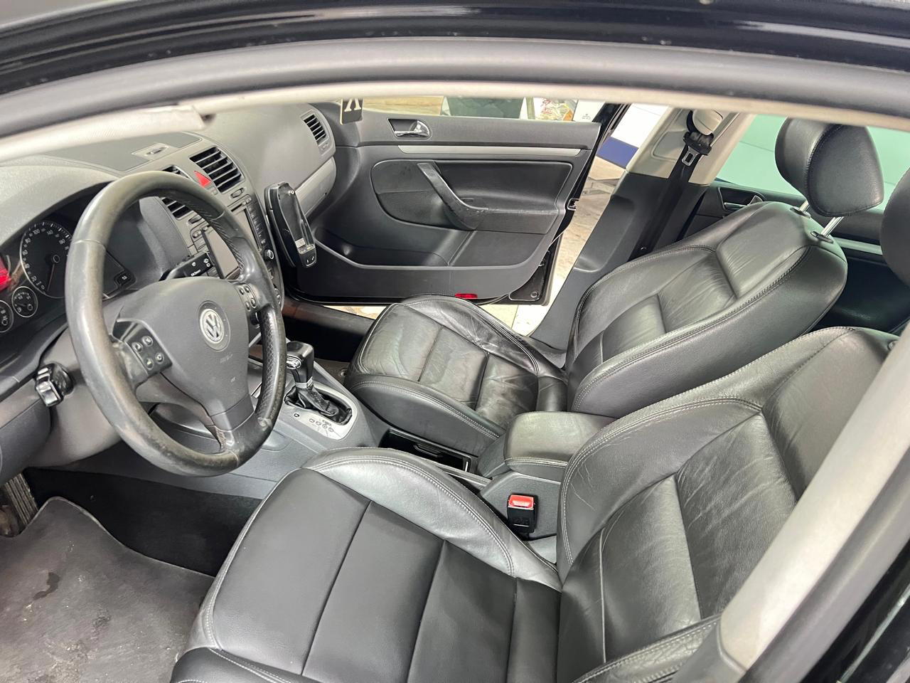 Volkswagen Golf - photo 4