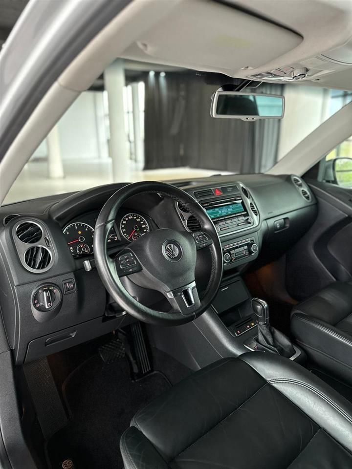 Volkswagen Tiguan - photo 4