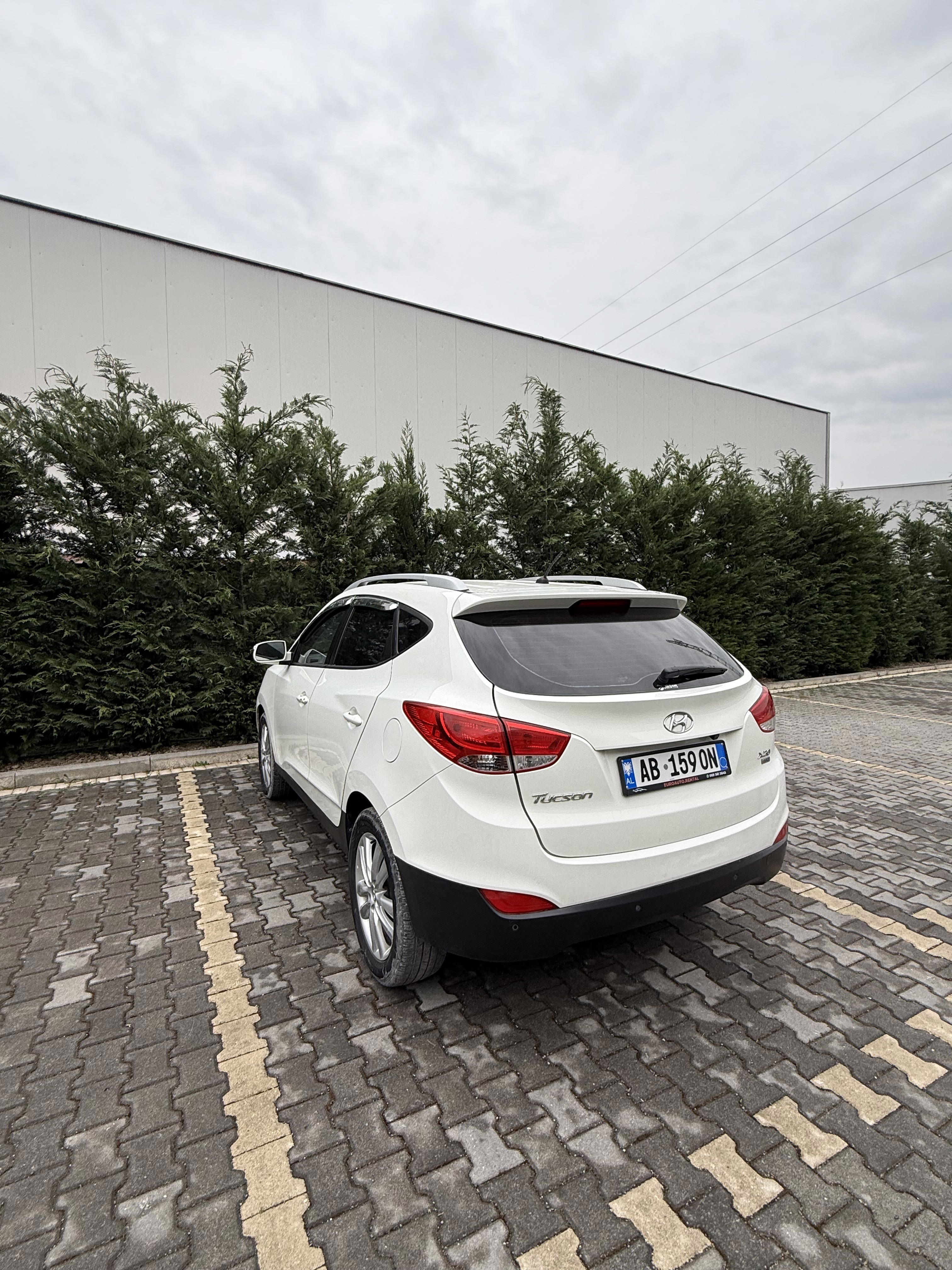 Hyundai Tucson - photo 4