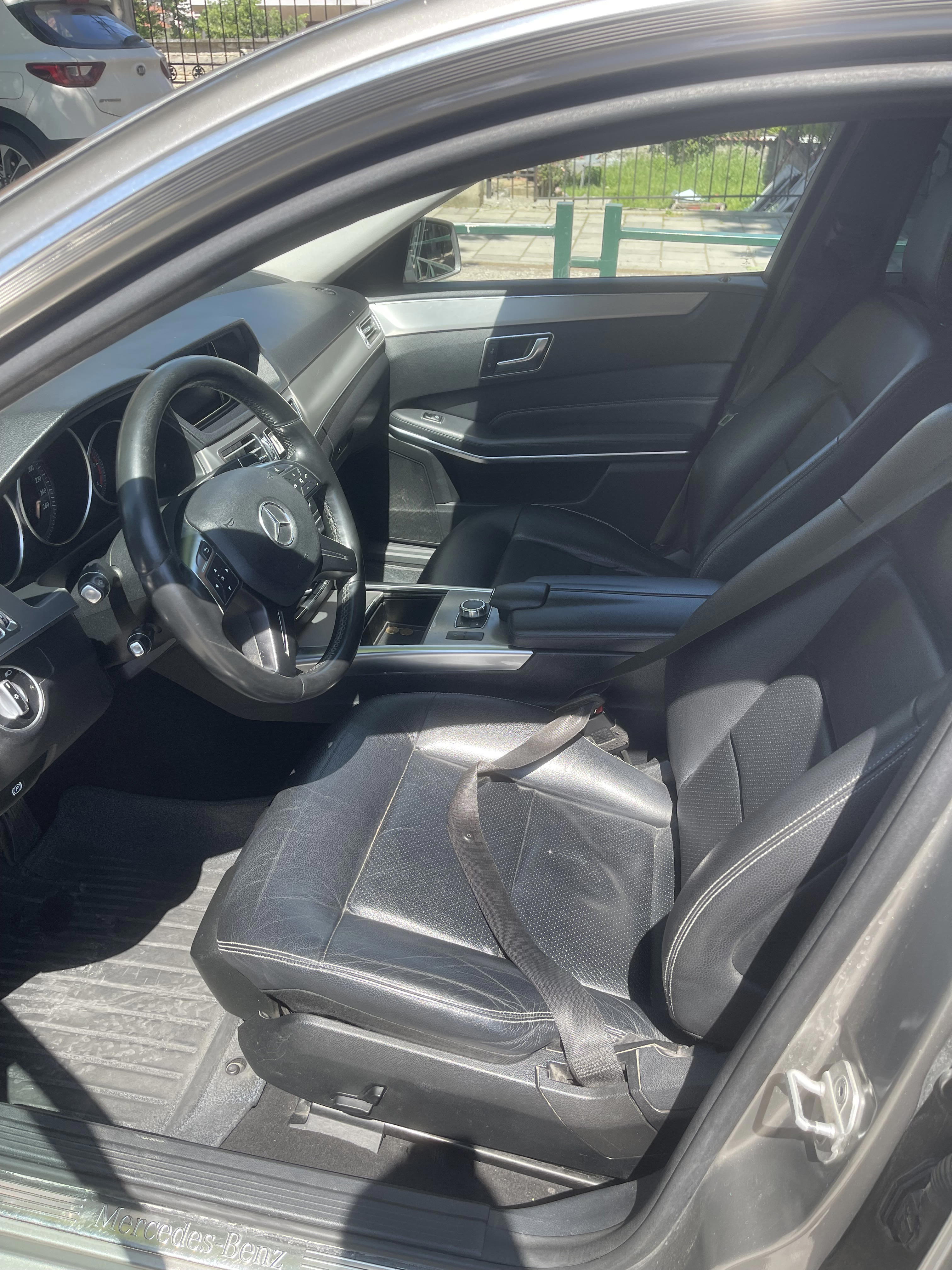 Mercedes-Benz E-Class - photo 3