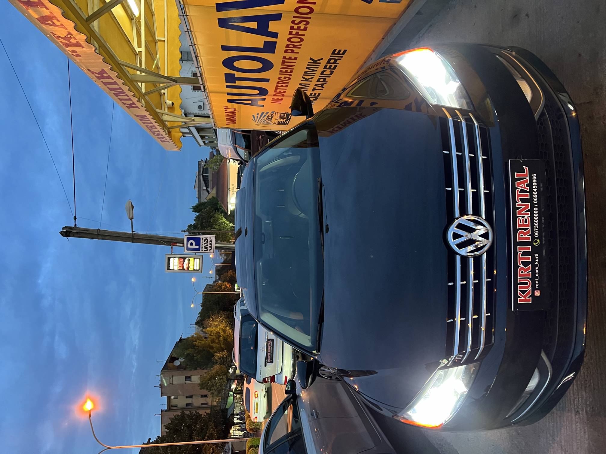 Volkswagen Passat - side view