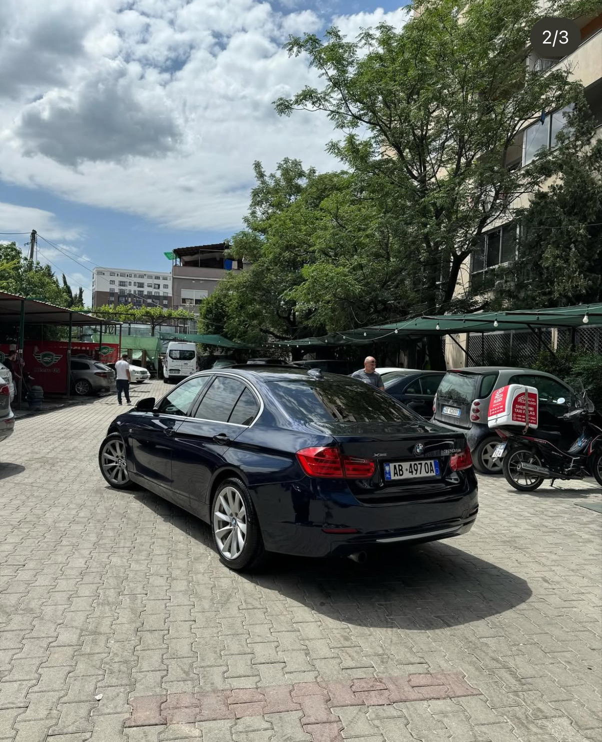 BMW 5 Series - side view