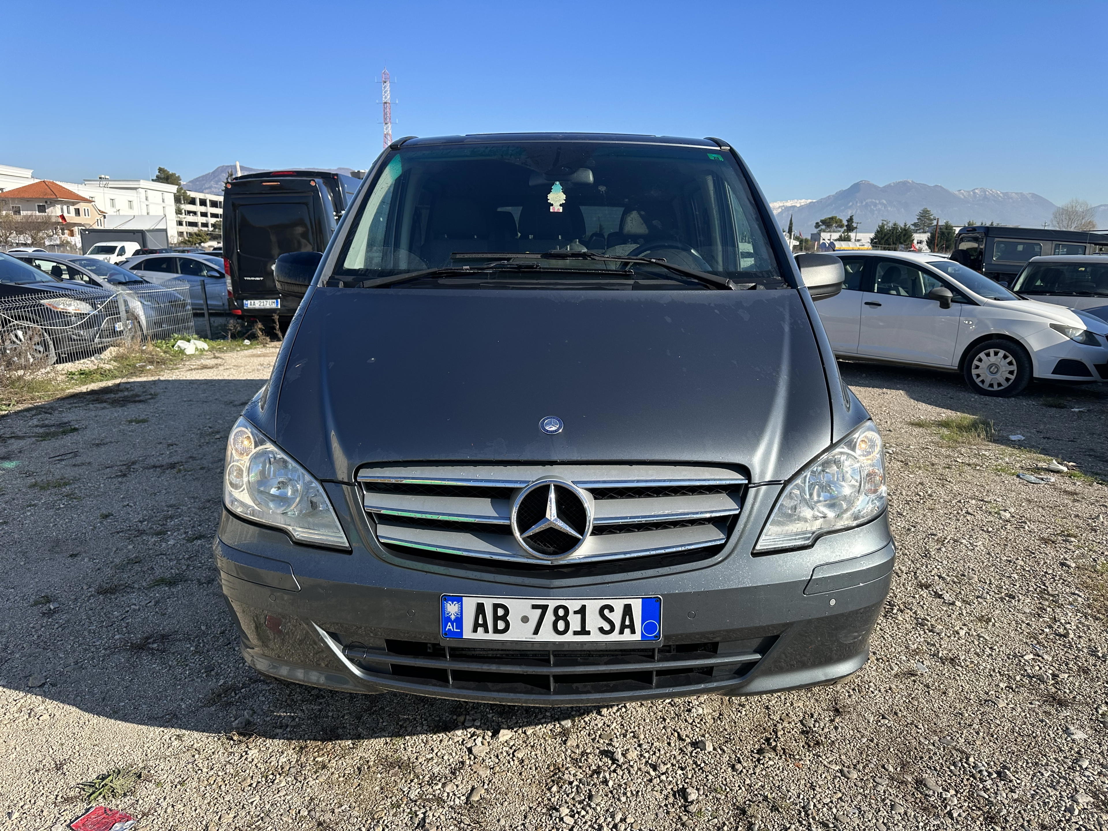 Mercedes-Benz Vito for rent