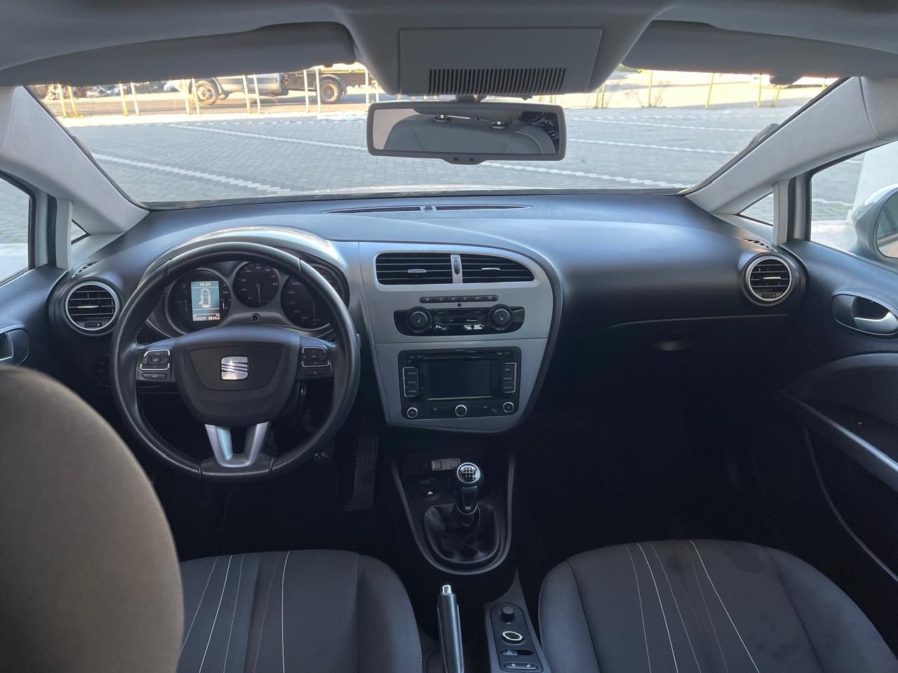 Seat Leon - photo 4