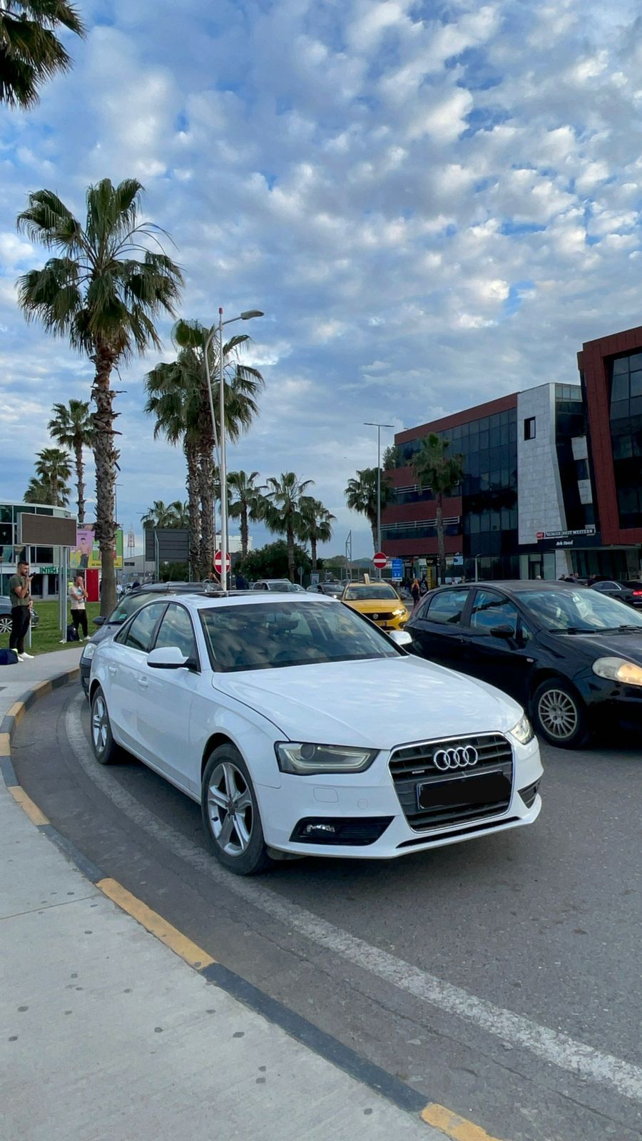 Audi A4 - main photo