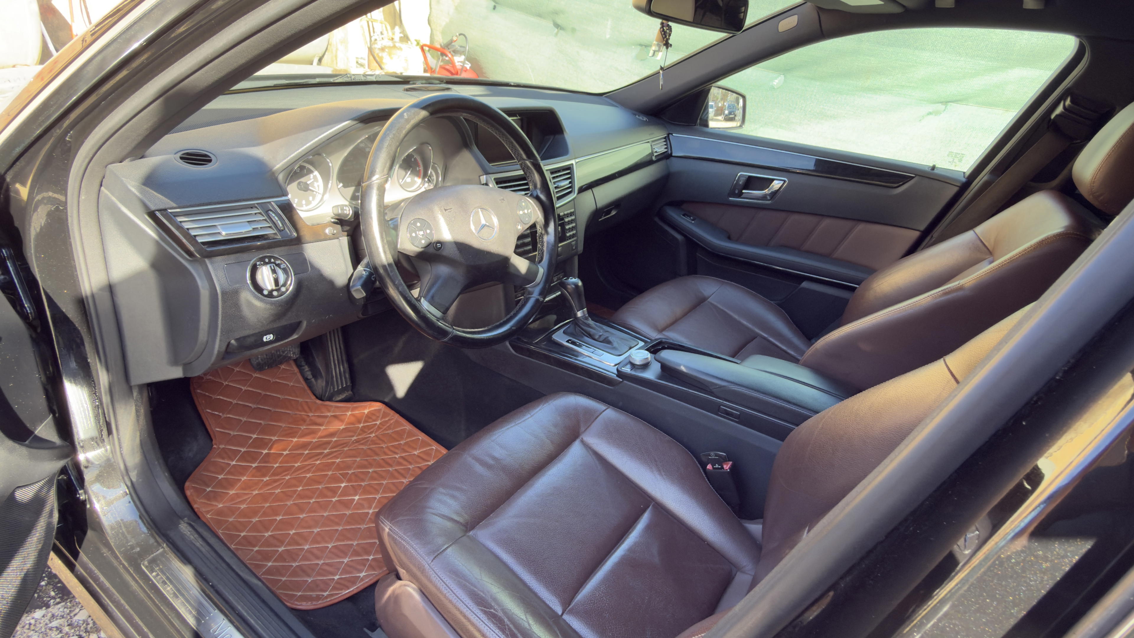 Mercedes-Benz E-Class - photo 3