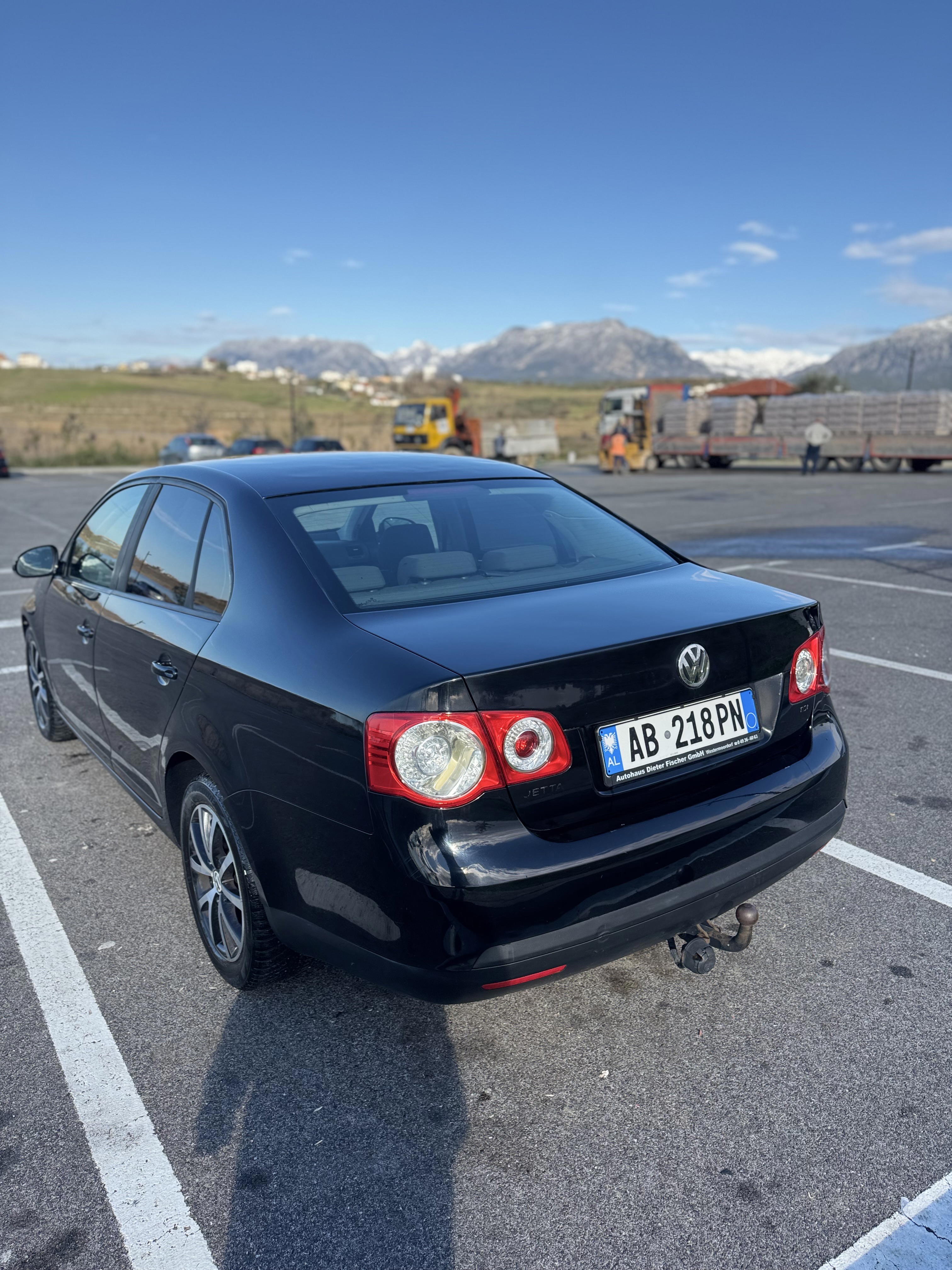 Volkswagen Jetta - photo 3