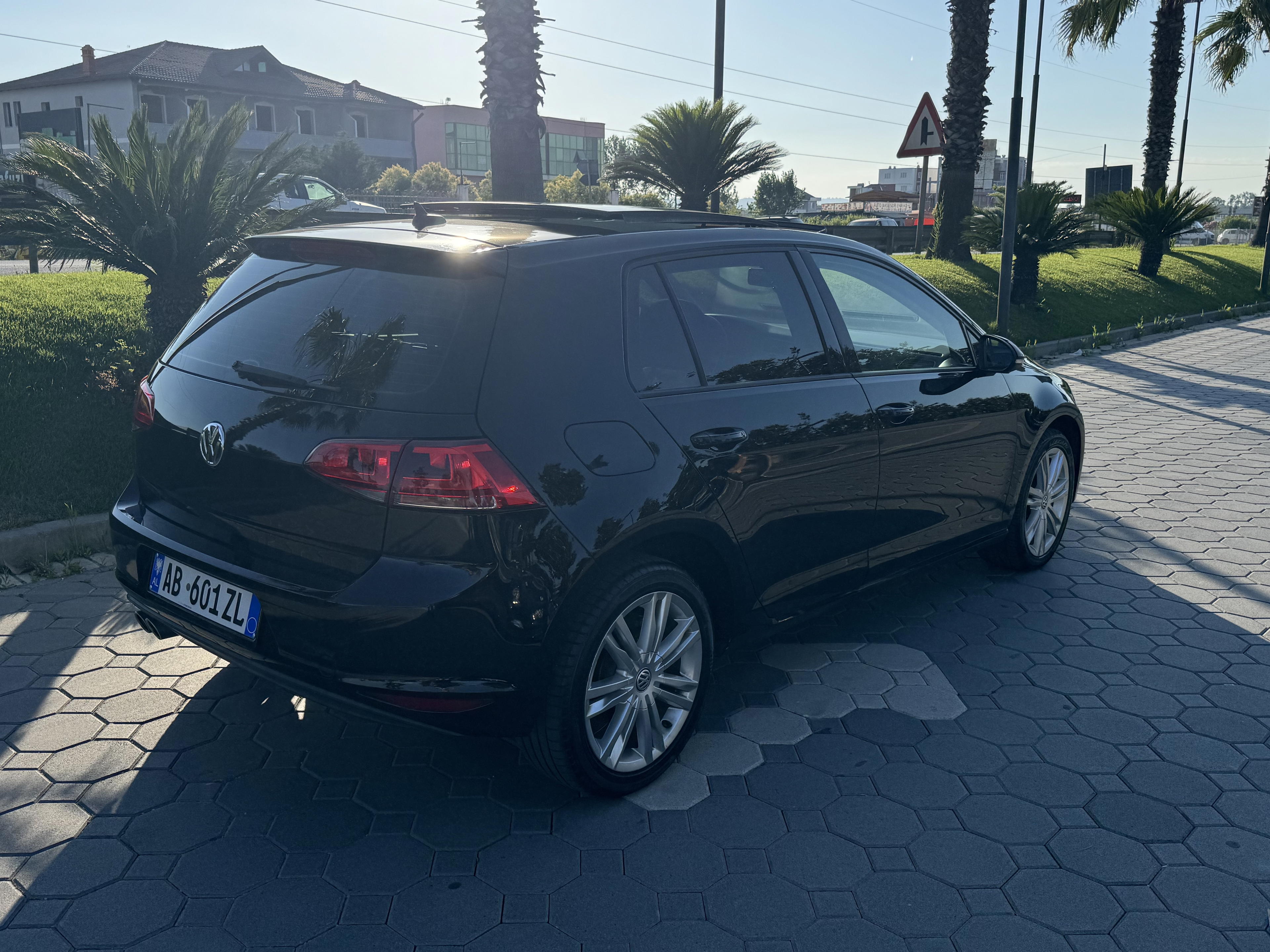 Volkswagen Golf - photo 3