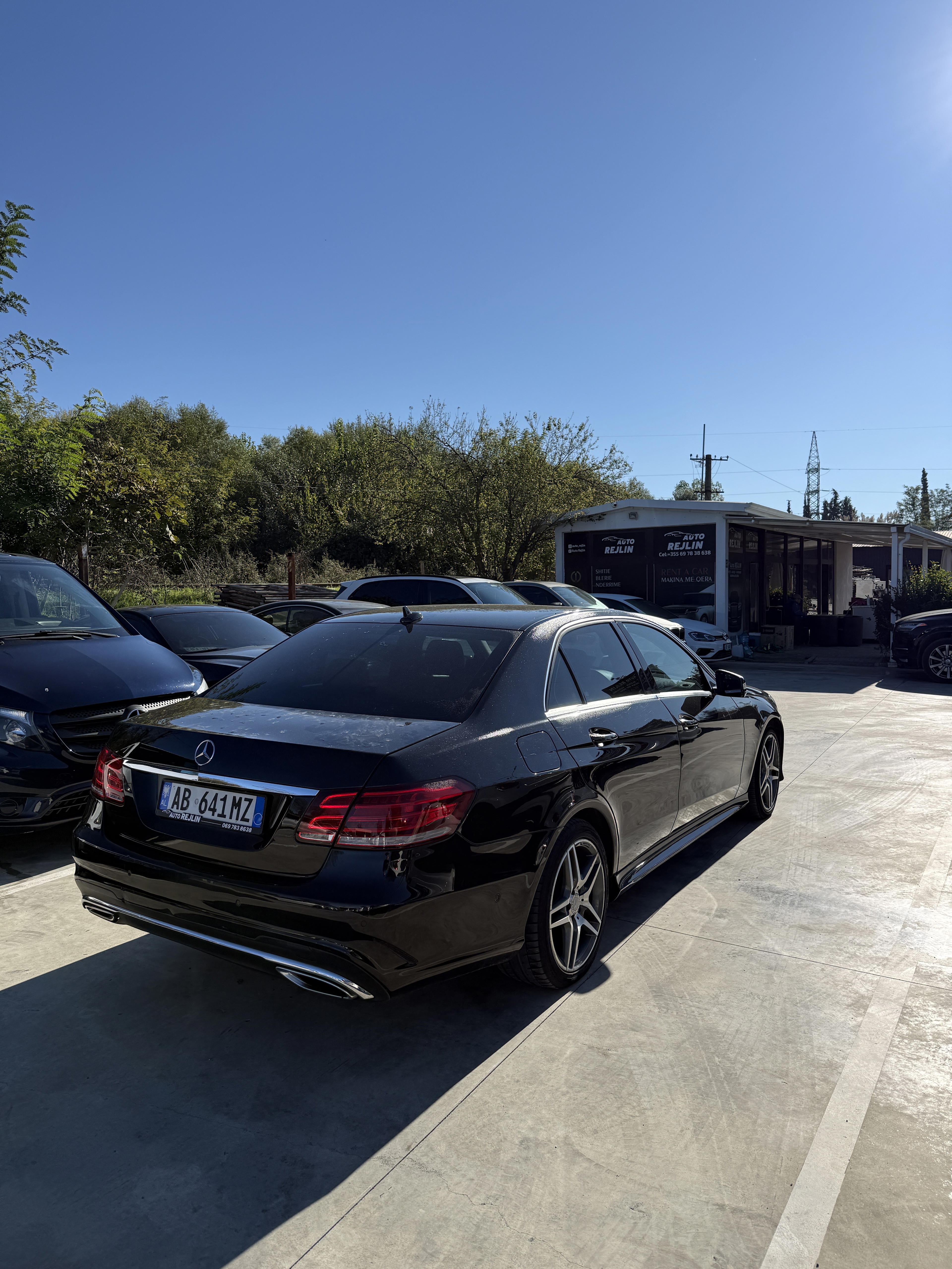 Mercedes-Benz Mercedes-AMG E-Class - photo 4
