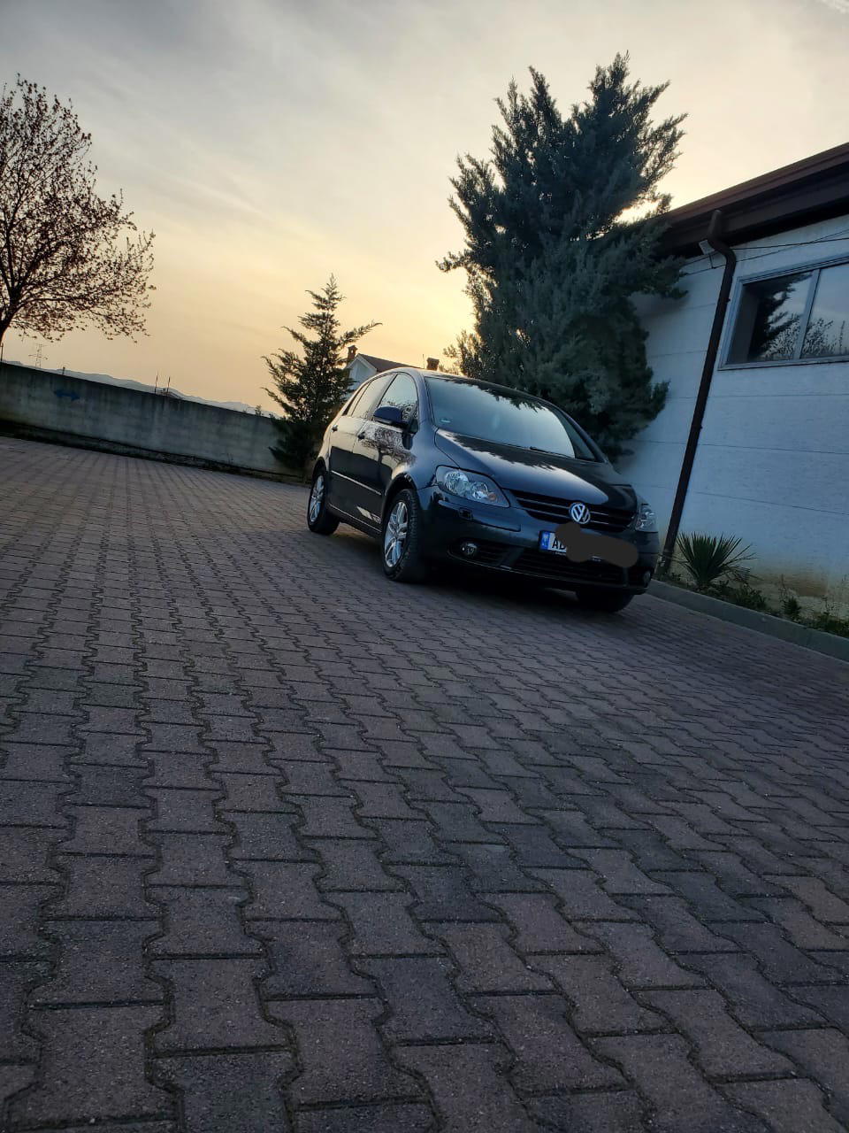 Volkswagen Golf Plus - main photo