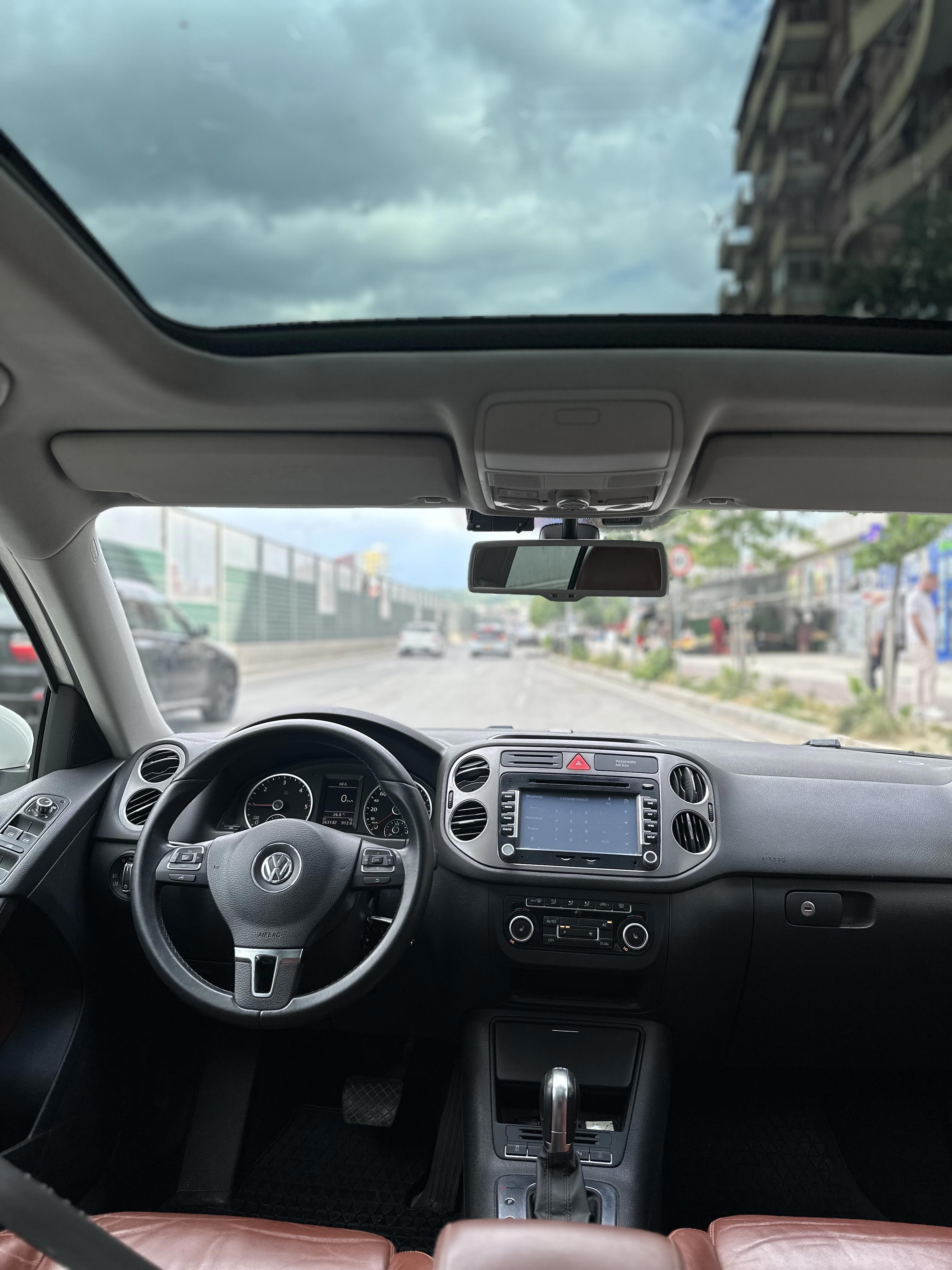Volkswagen Tiguan - photo 3