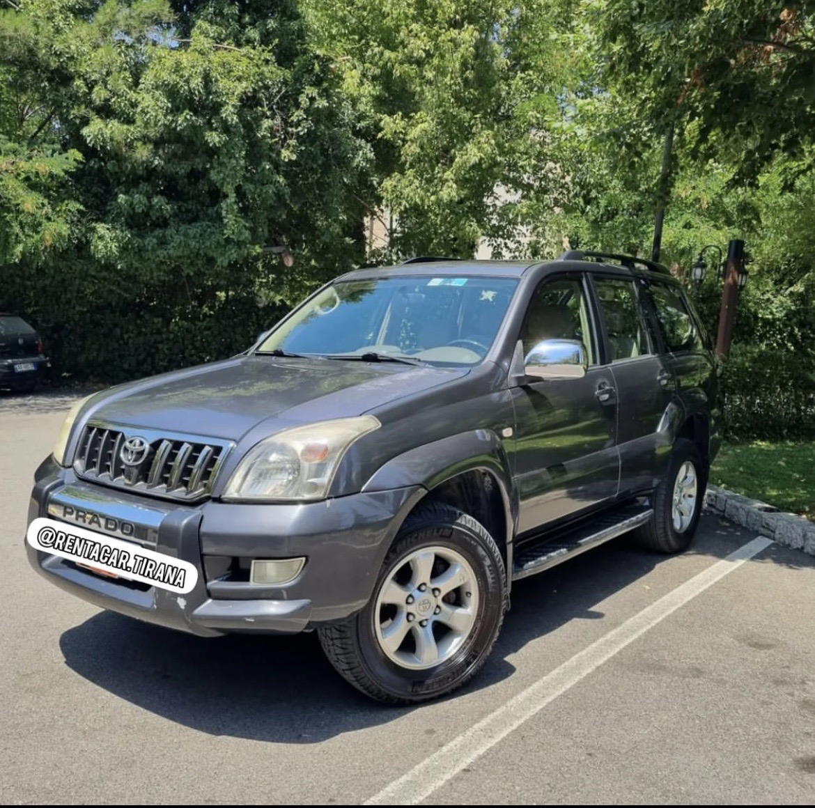 Toyota Land Cruiser - main photo
