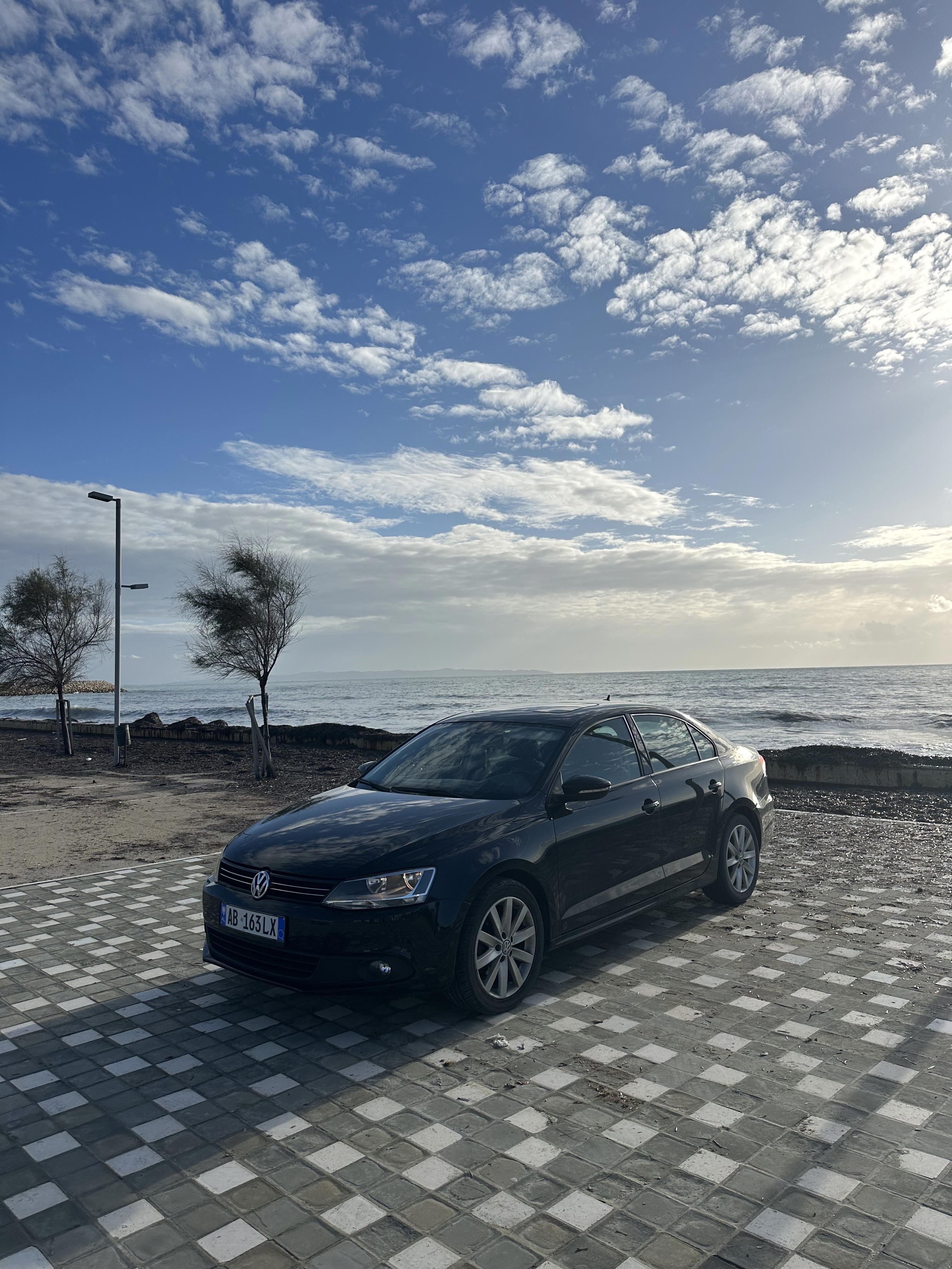 Volkswagen Jetta - photo 3