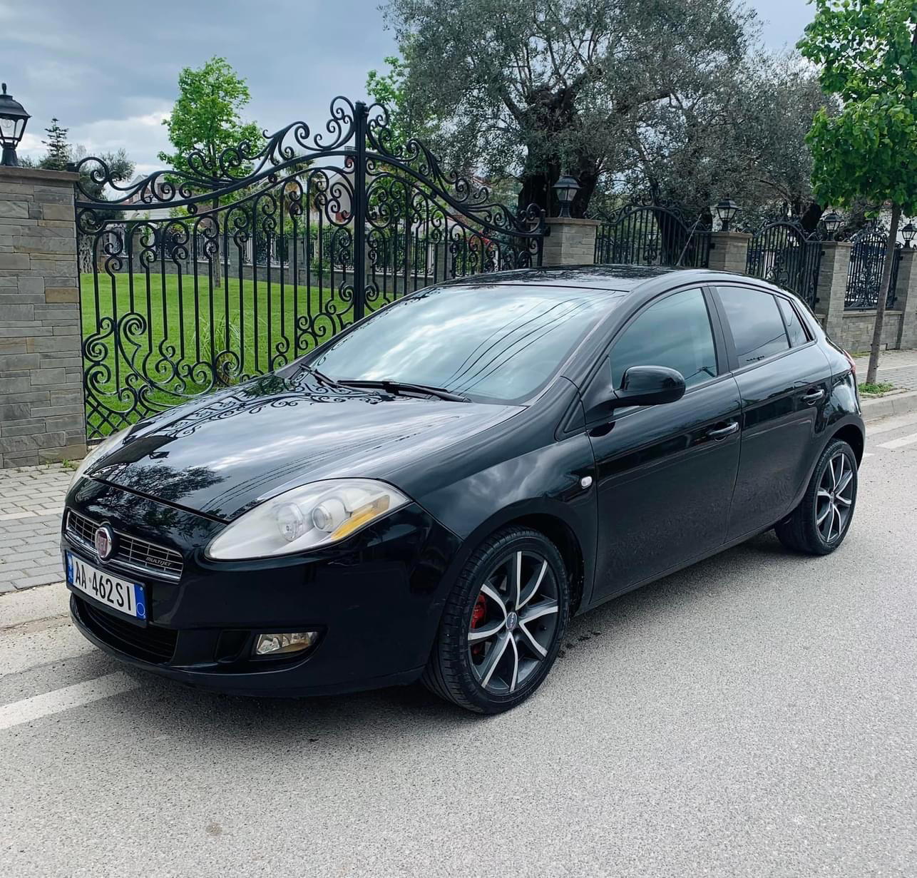 FIAT Bravo - side view