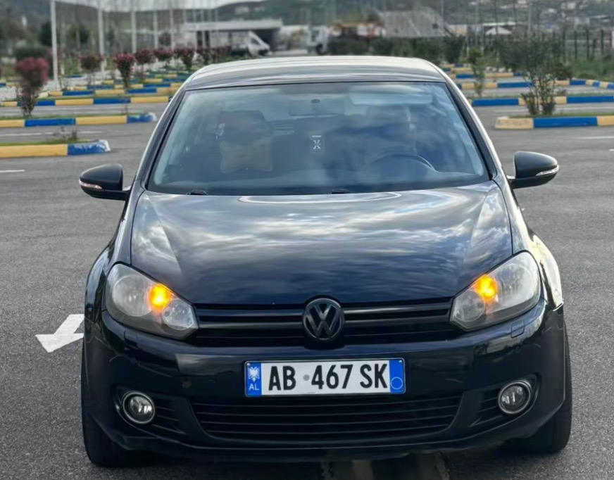 Volkswagen Golf RentX Albania
