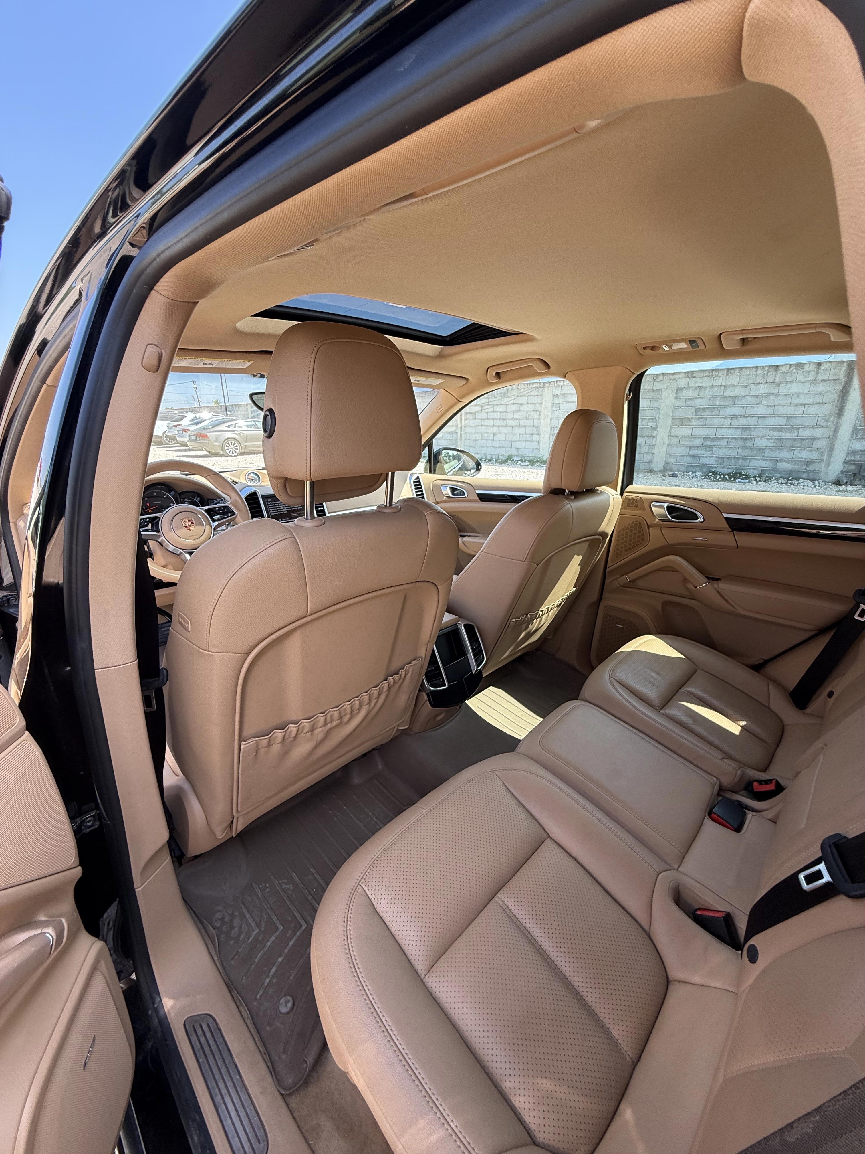 Ford Escape - photo 4