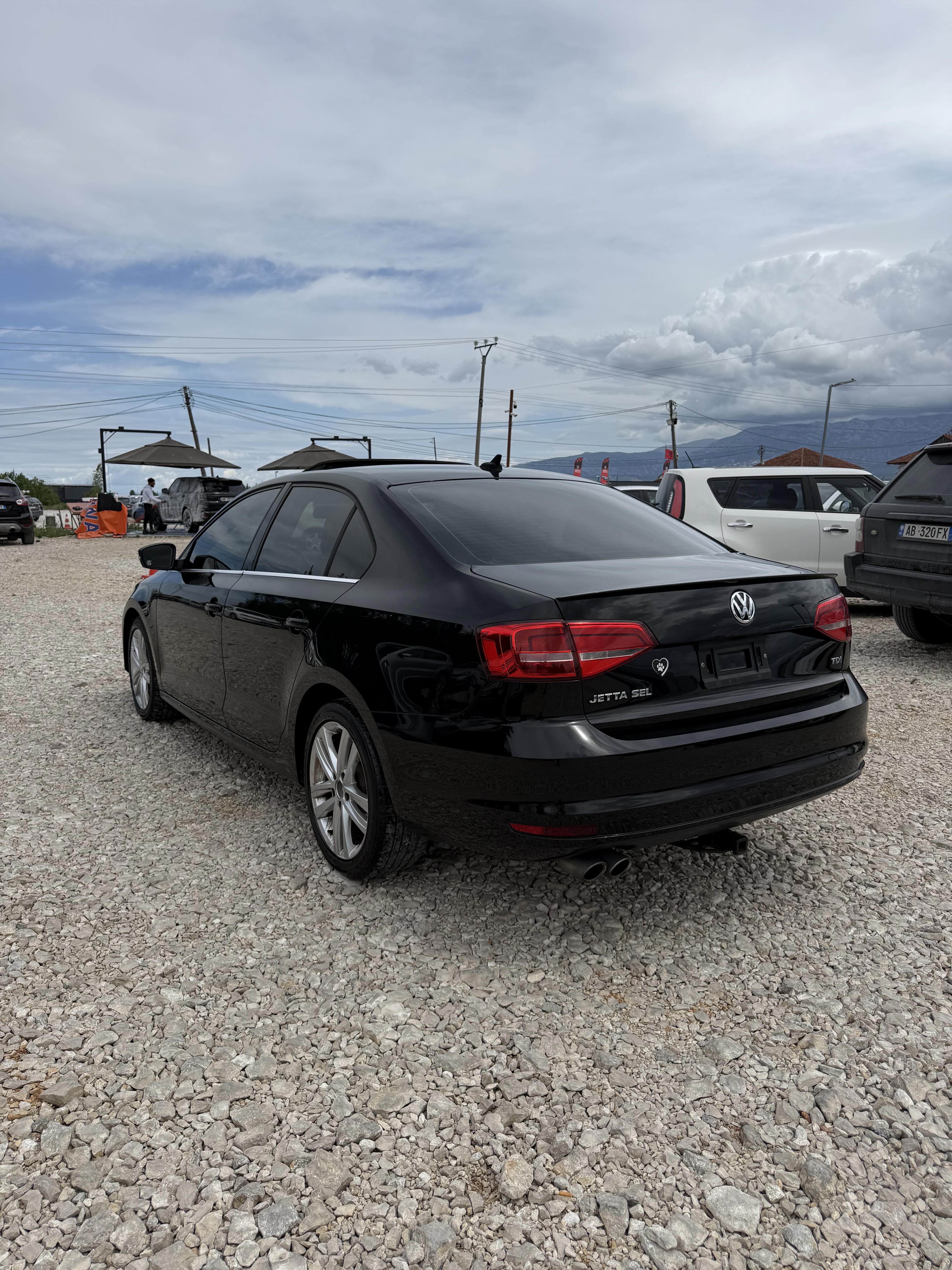 Volkswagen Jetta - photo 4